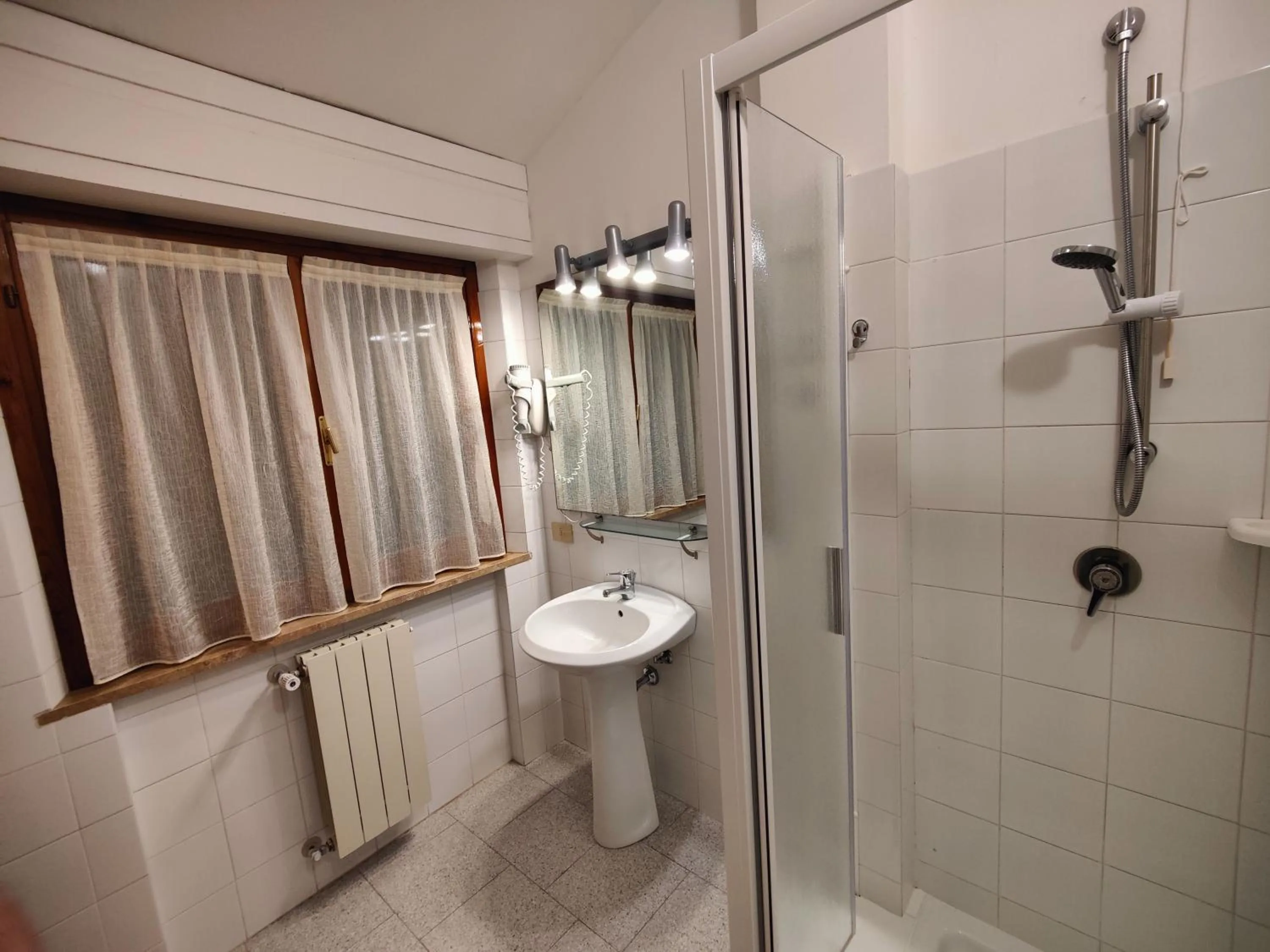 Toilet in Le Volpaie