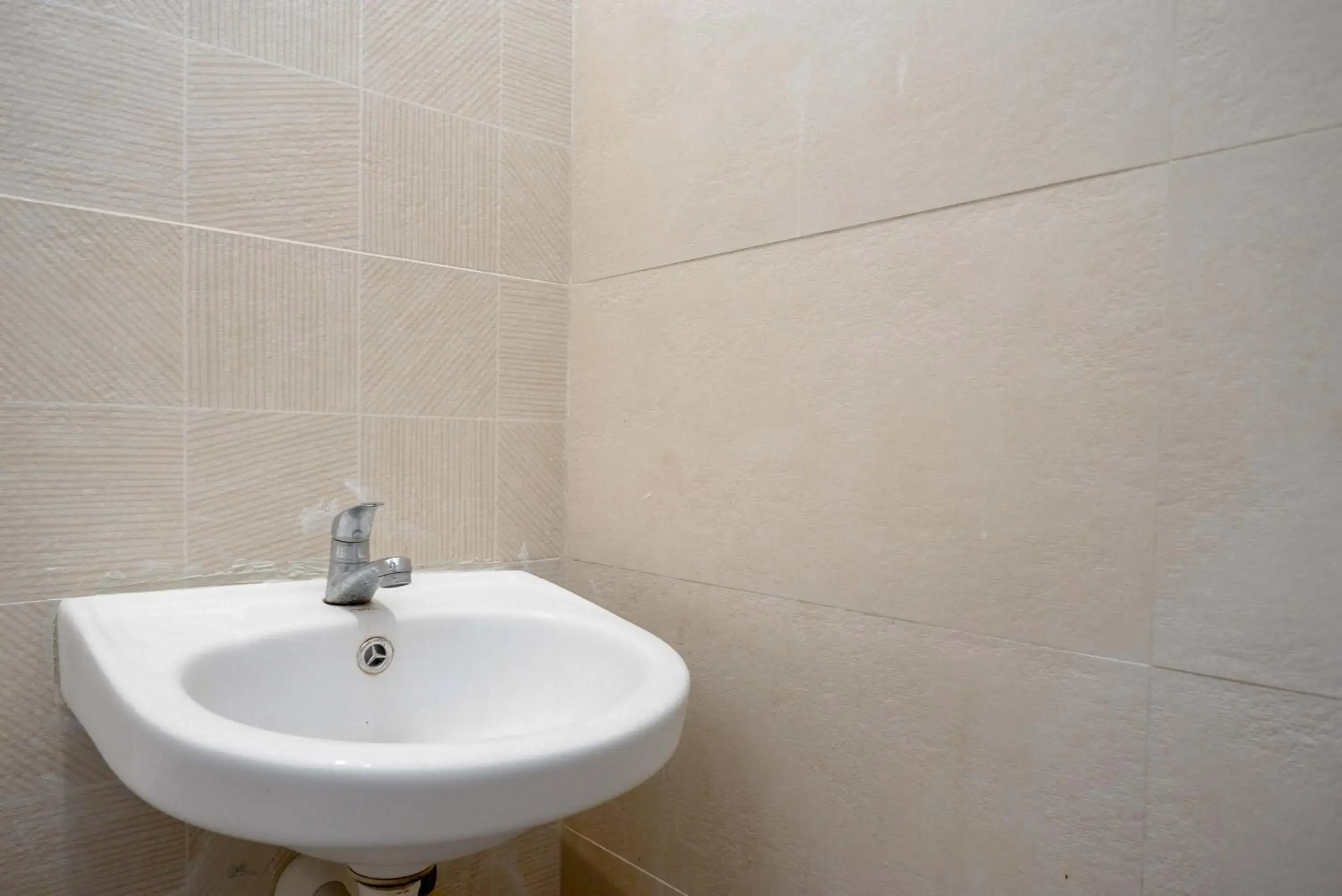 RedDoorz near Simpang Tujuh Kudus RedDoorz near Simpang Tujuh Kudus