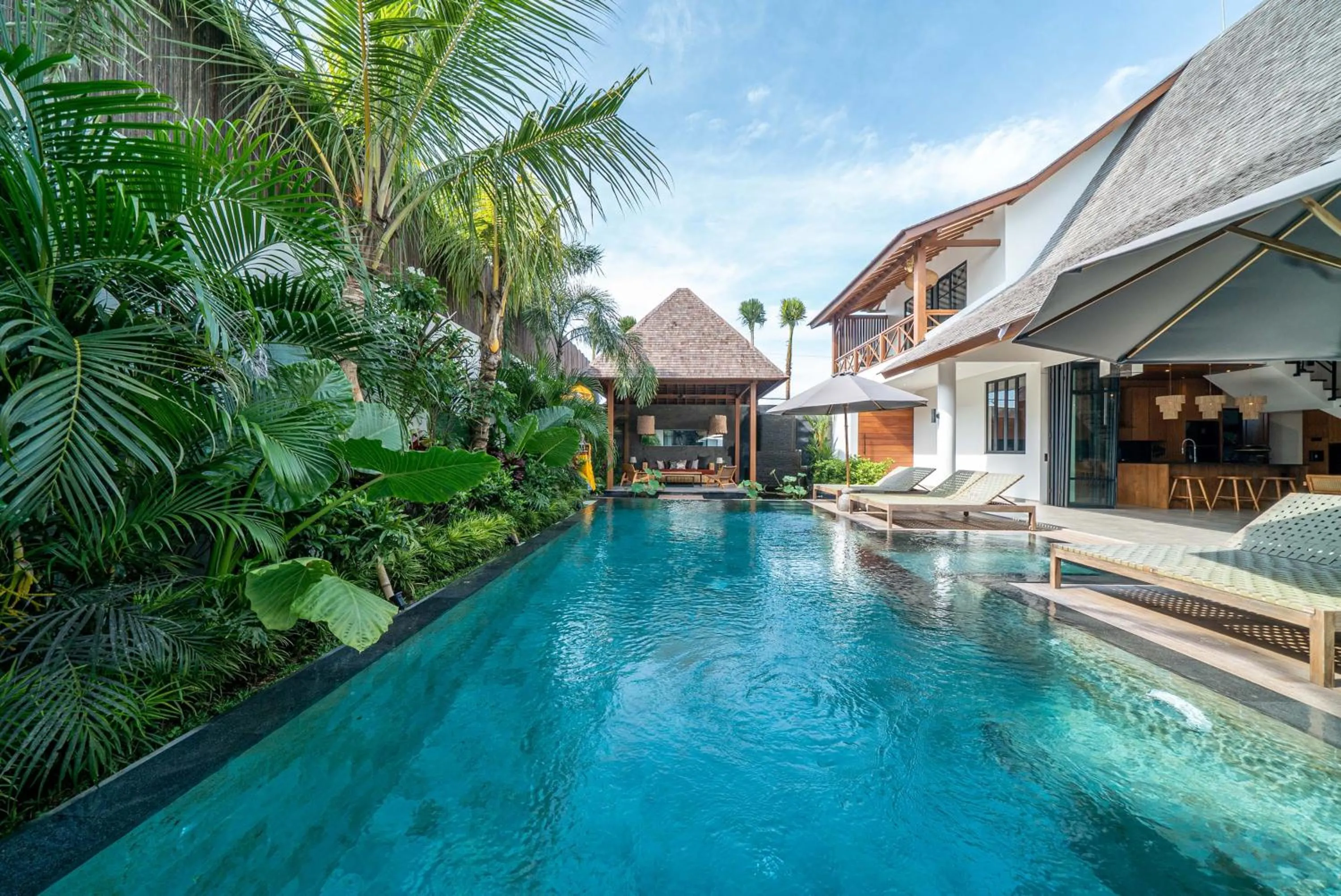 Pool view in Villa Nusantara 6 by Alfred in Bali