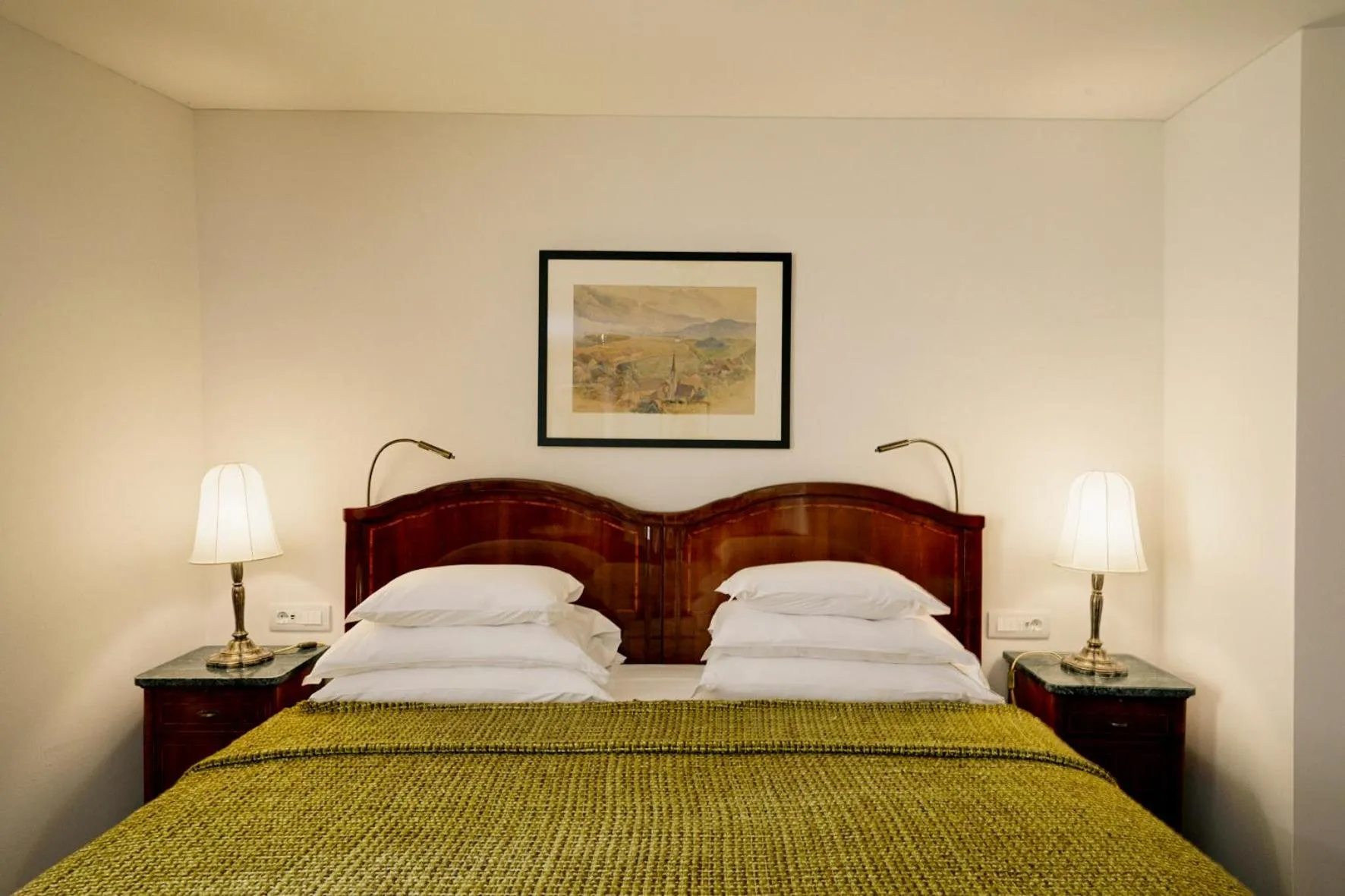 Bed in Parkhotel Laurin