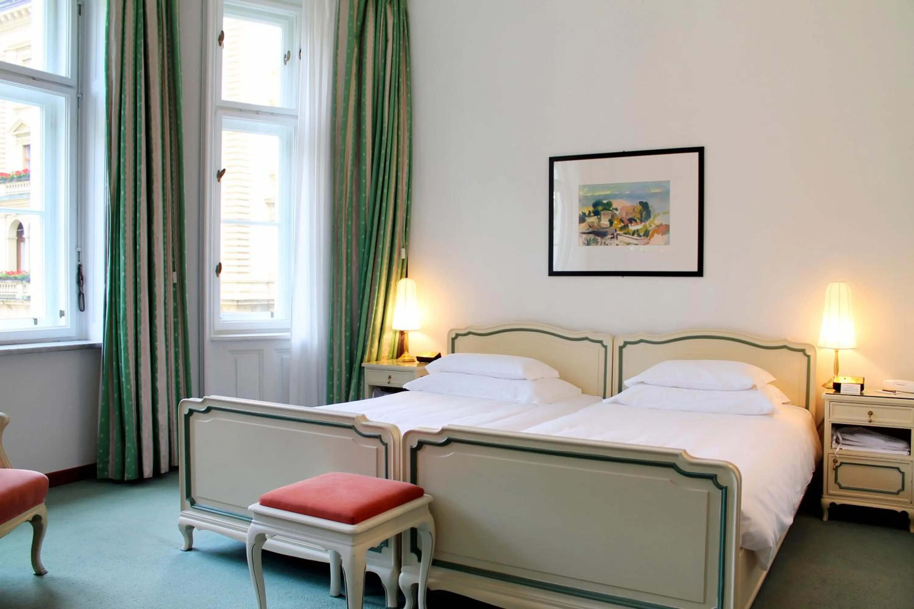 Bed in Parkhotel Laurin