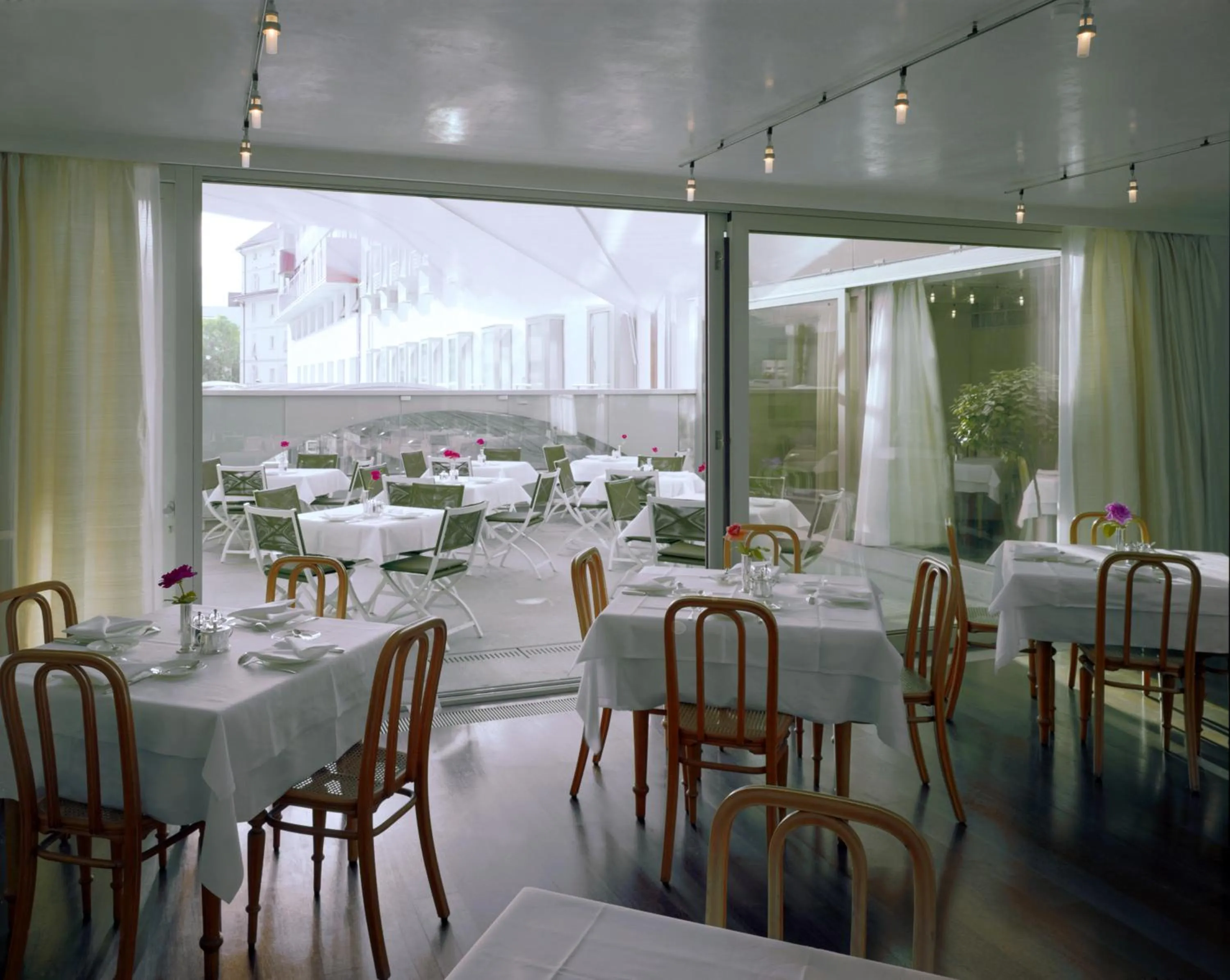 Restaurant/places to eat in Hotel Greif, a Member of Design Hotels