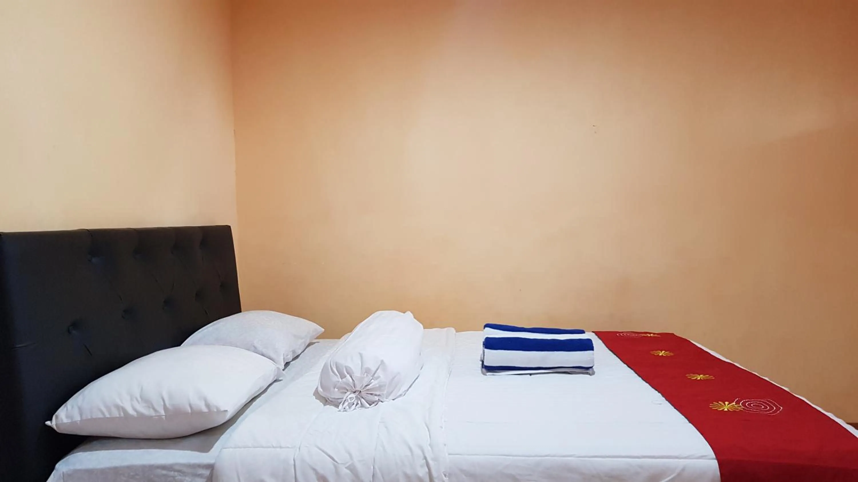 Bed in Villa Alam Flores Mbohang Ruteng Mitra RedDoorz