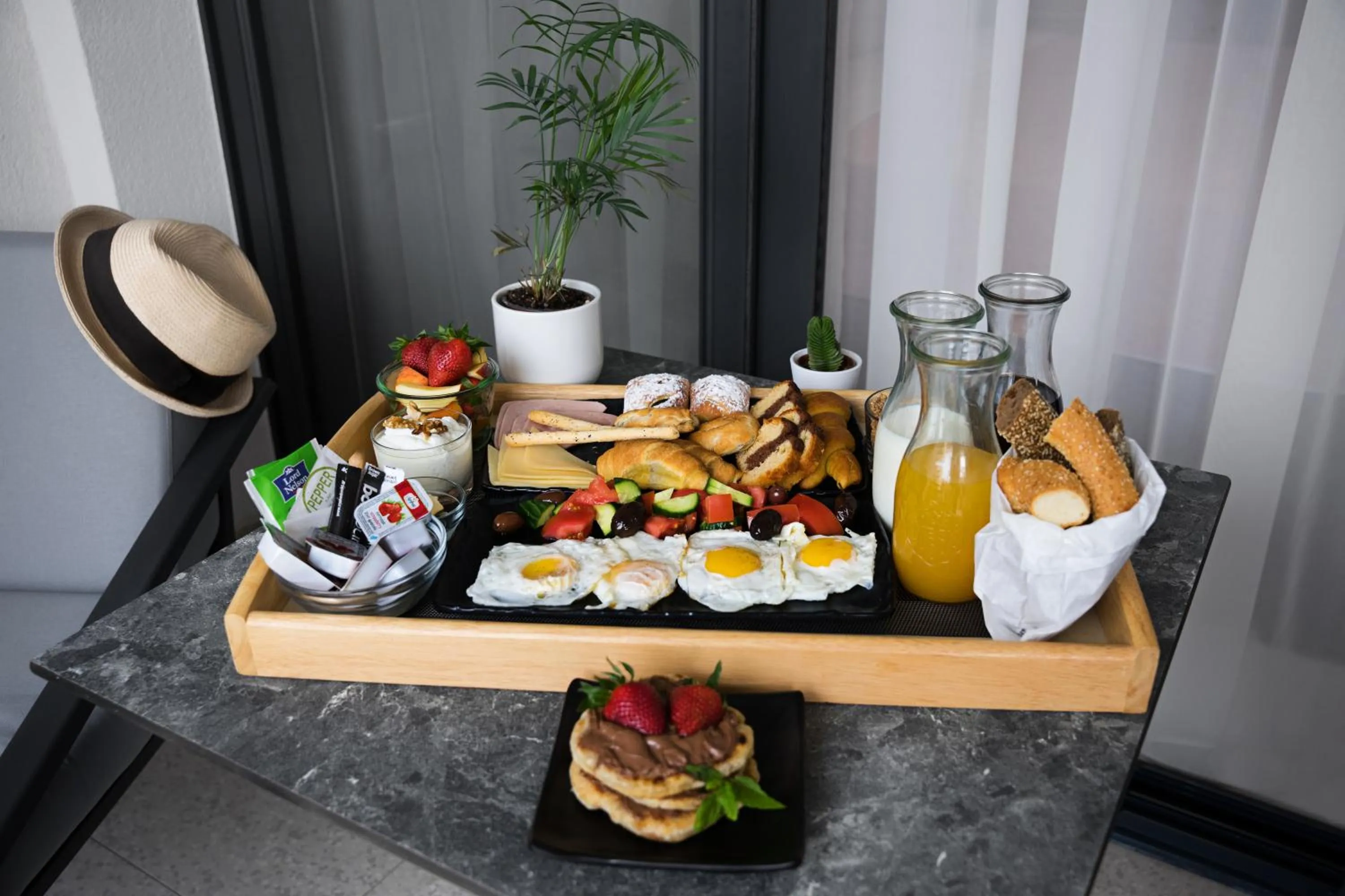 Breakfast in Melite Luxury Rooms & Apartments