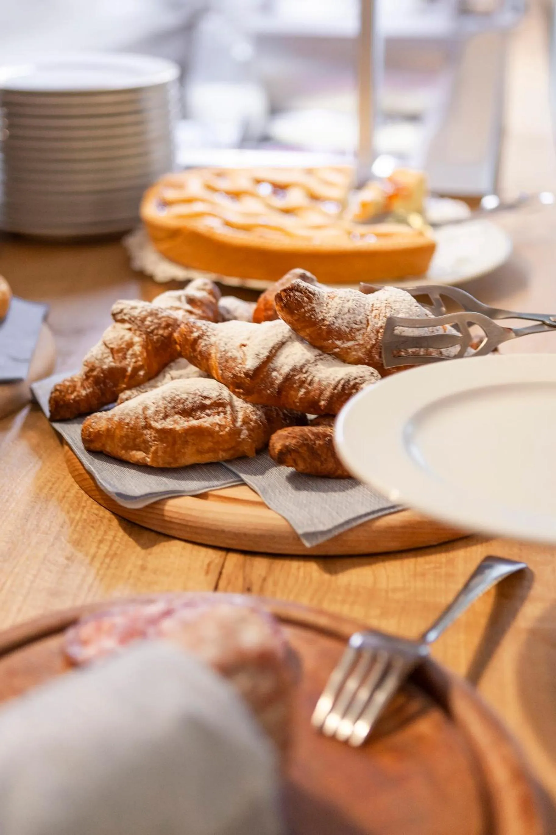 Continental breakfast in epOche Hotel Zanella 1889