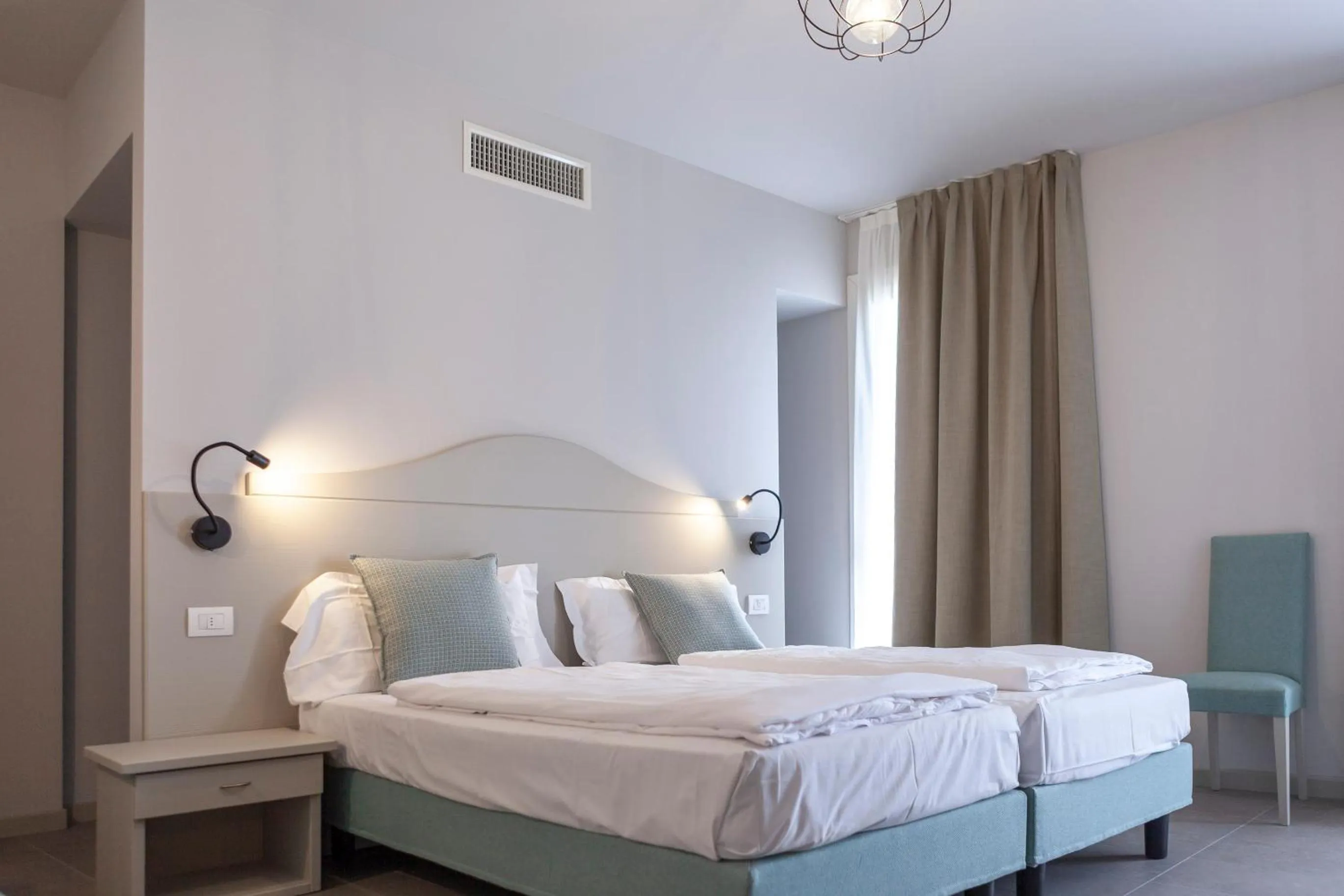 Bed in epOche Hotel Zanella 1889