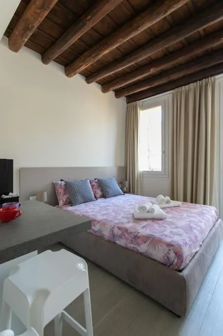 Residenza SubitoSanto - Appartamento con balconcino "3B"