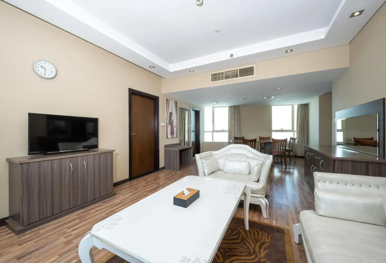 Living room in Pearl Swiss Hotel Living room in Pearl Swiss Hotel