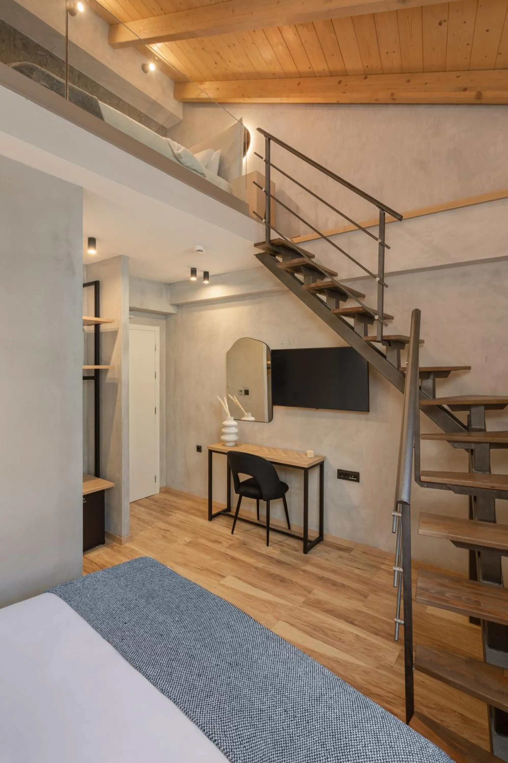 TV and multimedia, Bed in Hypnos Cozy Living