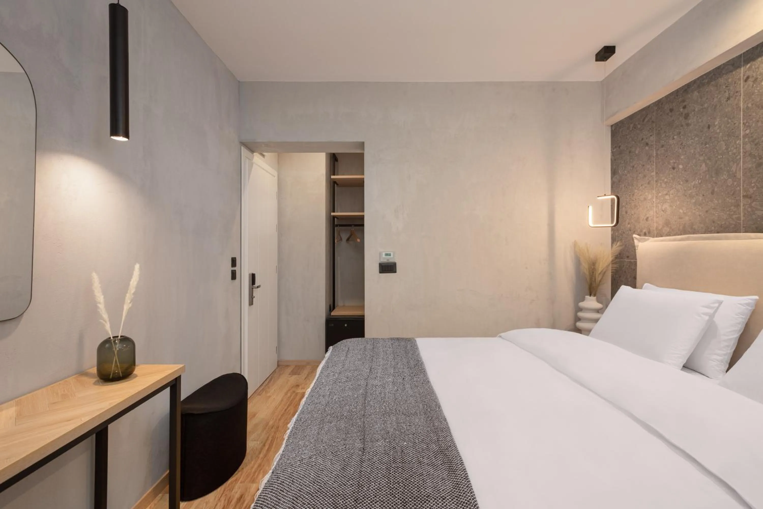 Photo of the whole room, Bed in Hypnos Cozy Living