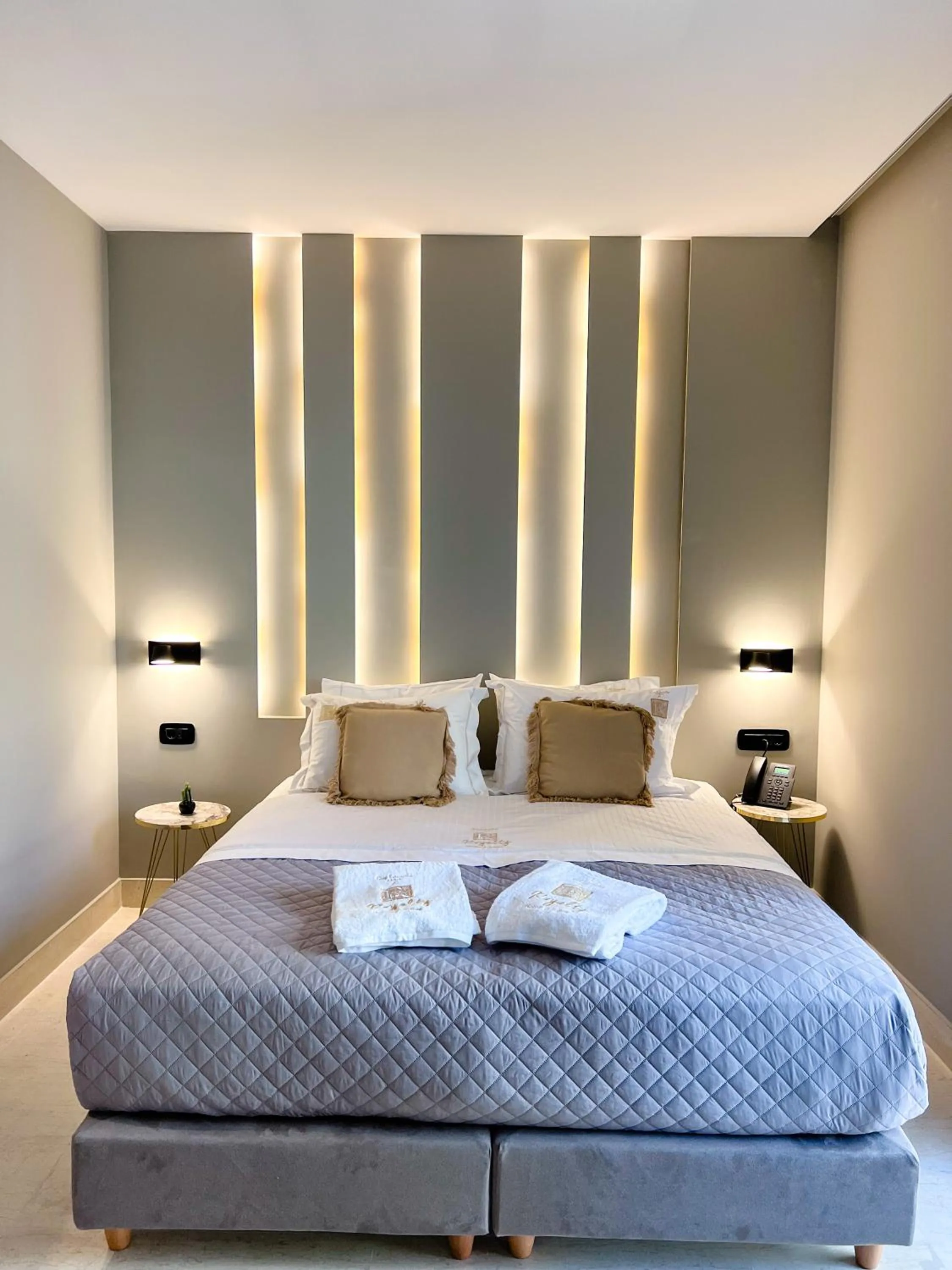 Bed in Royalty Suites Psyrri