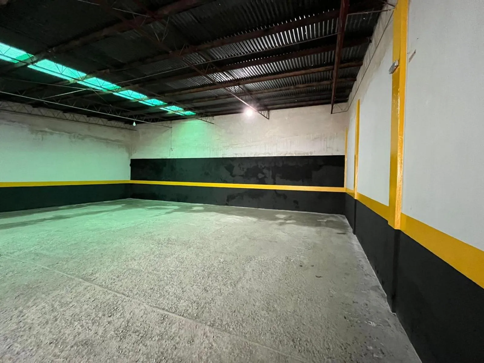 Parking in Novohotel Express