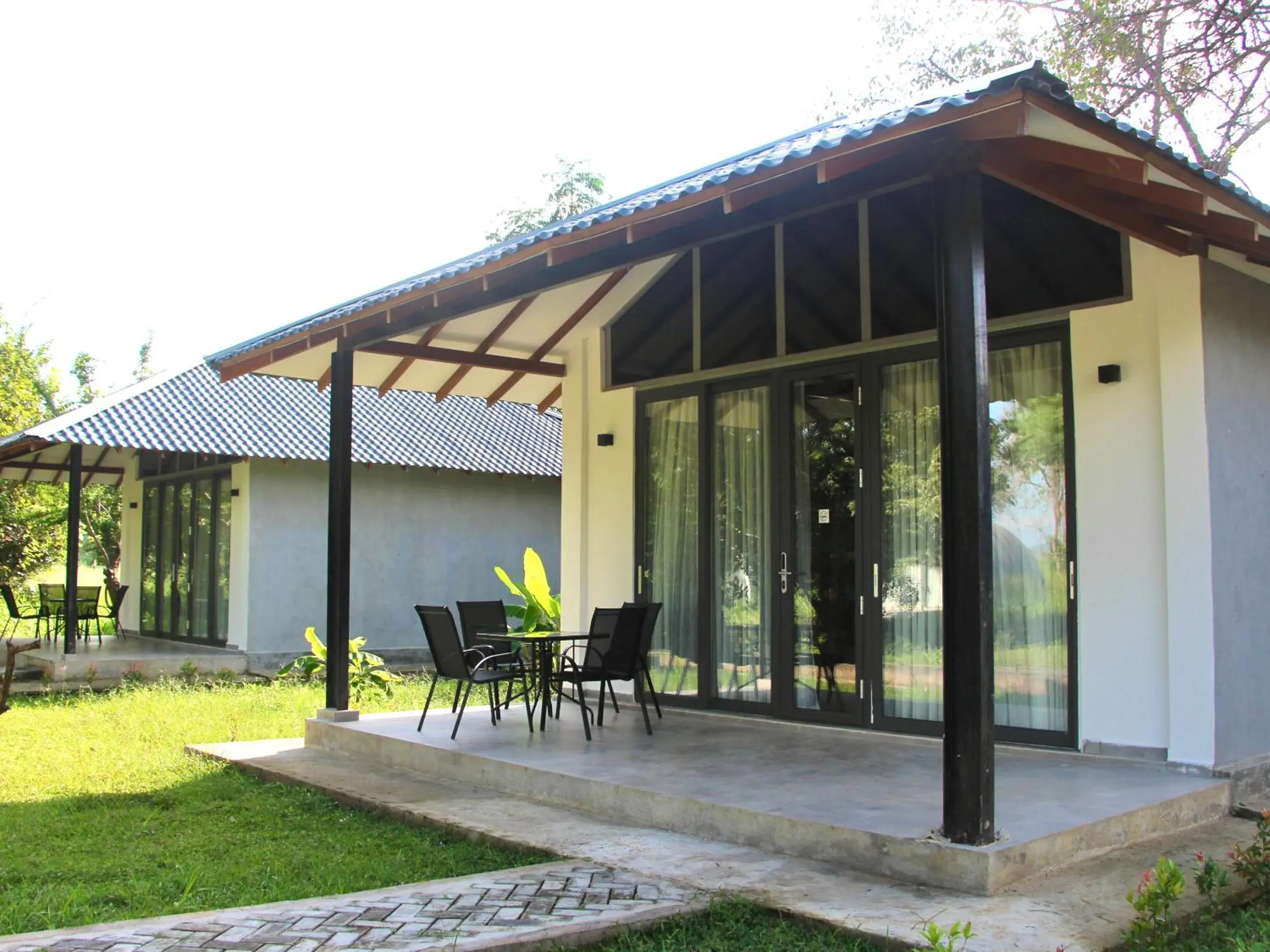 Facade/entrance in NIVADOO RESORT SIGIRIYA Facade/entrance in NIVADOO RESORT SIGIRIYA