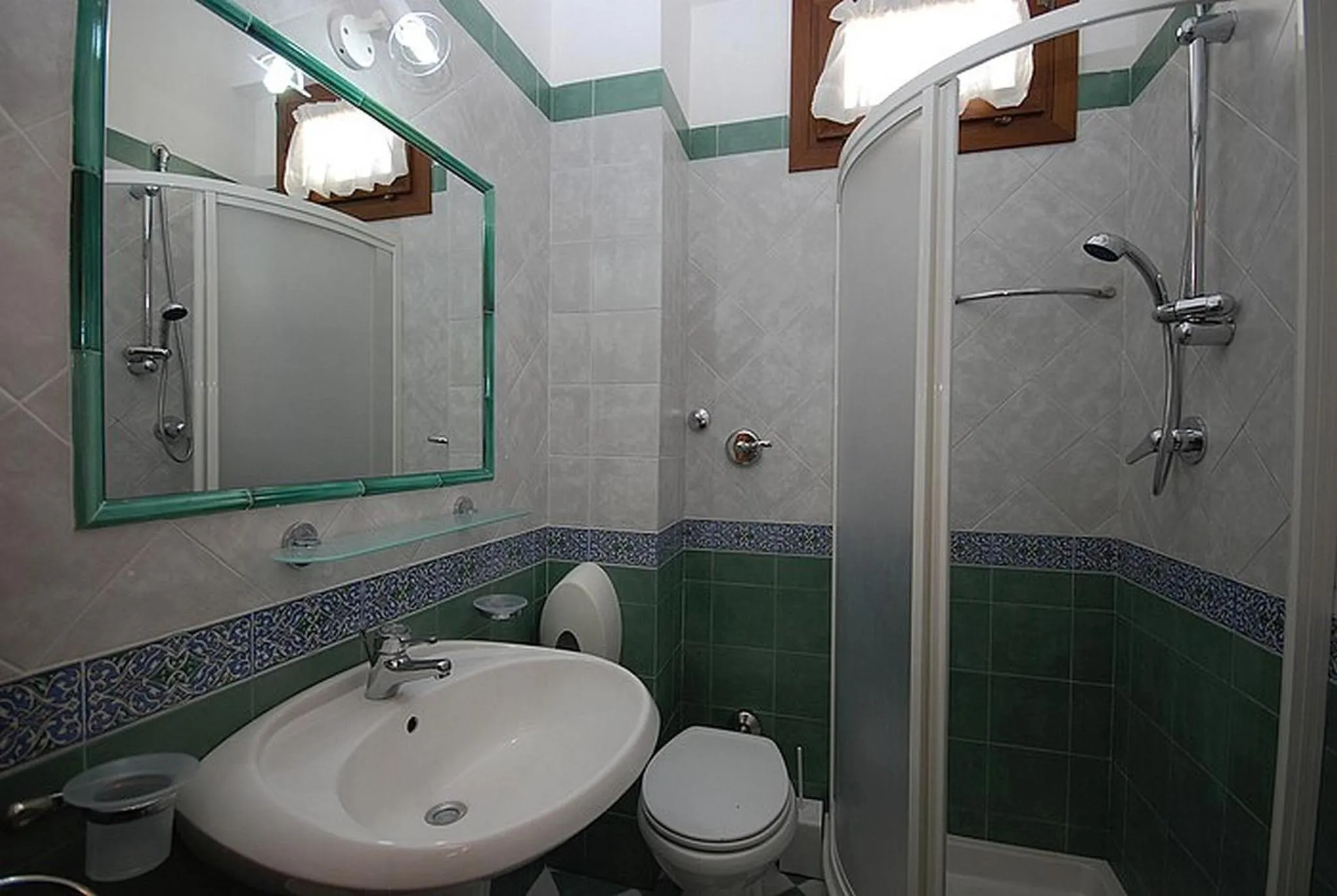 Bathroom in Hotel Il Melograno