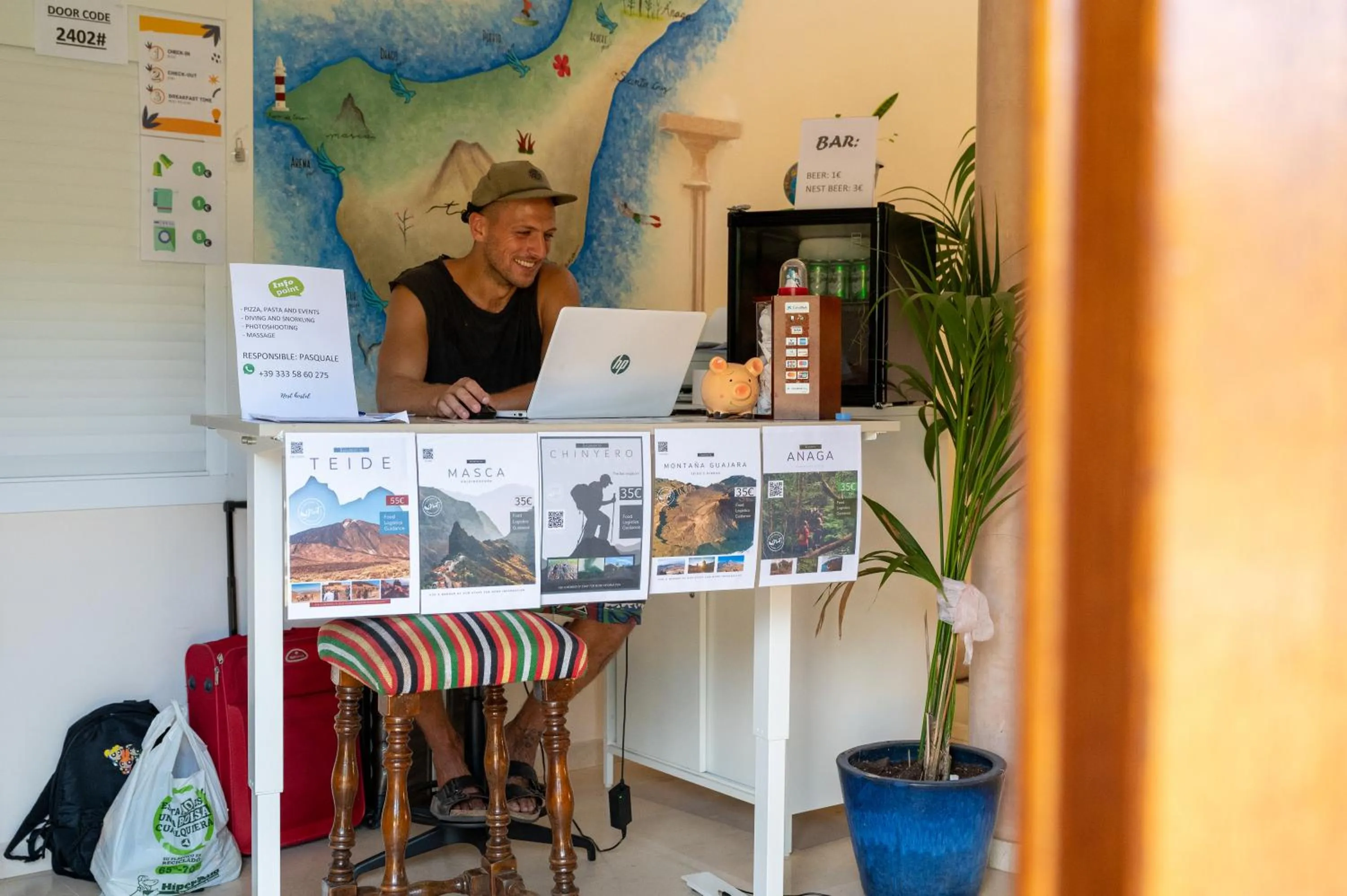 Lobby or reception in Duque Nest Hostel