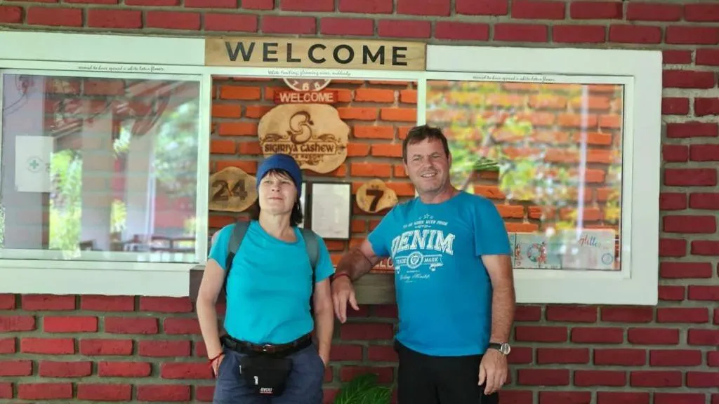 Sigiriya Cashew Palace Resort