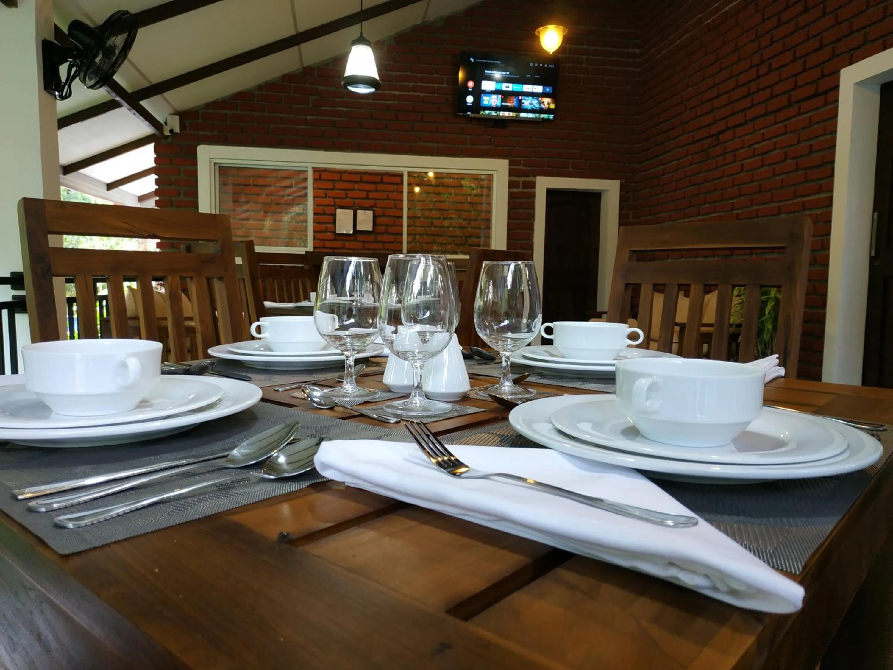 Sigiriya Cashew Palace Resort