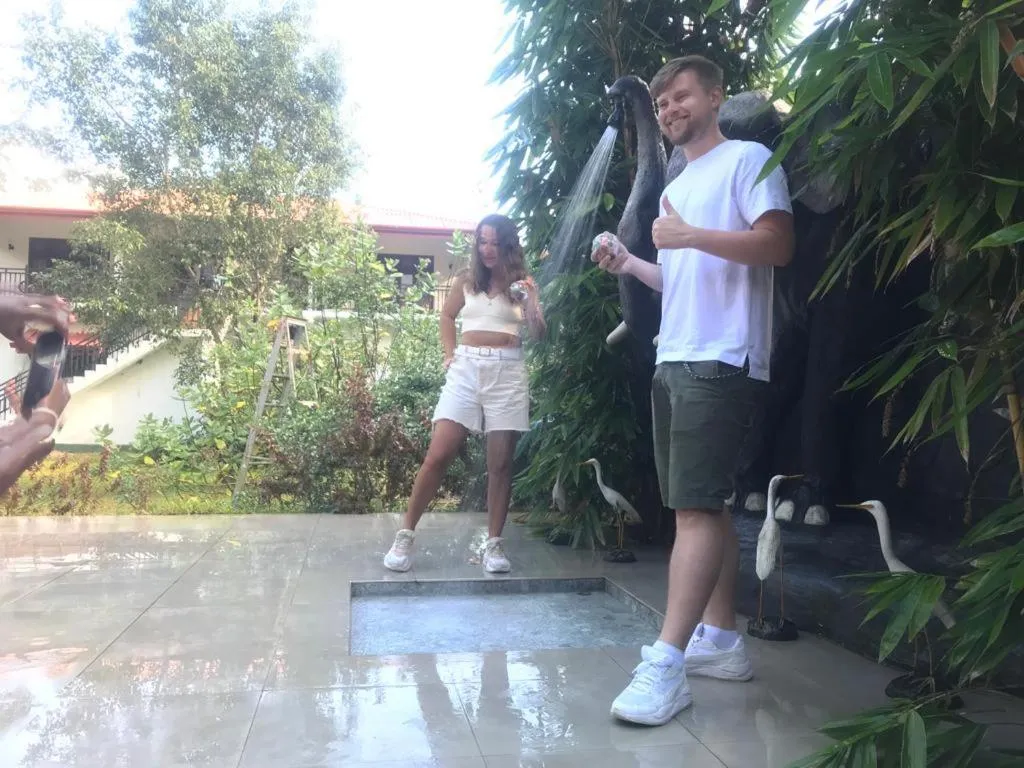 Sigiriya Cashew Palace Resort