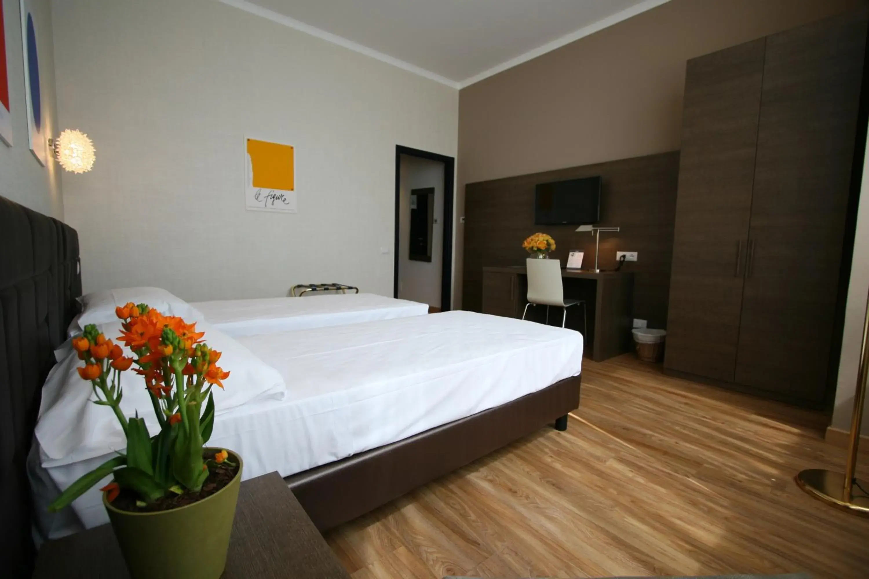 Photo of the whole room, Bed in Hotel Oro Blu Photo of the whole room, Bed in Hotel Oro Blu