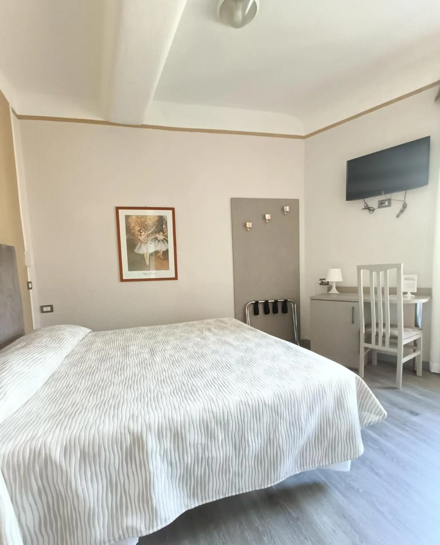 Bed in Hotel Helvetia