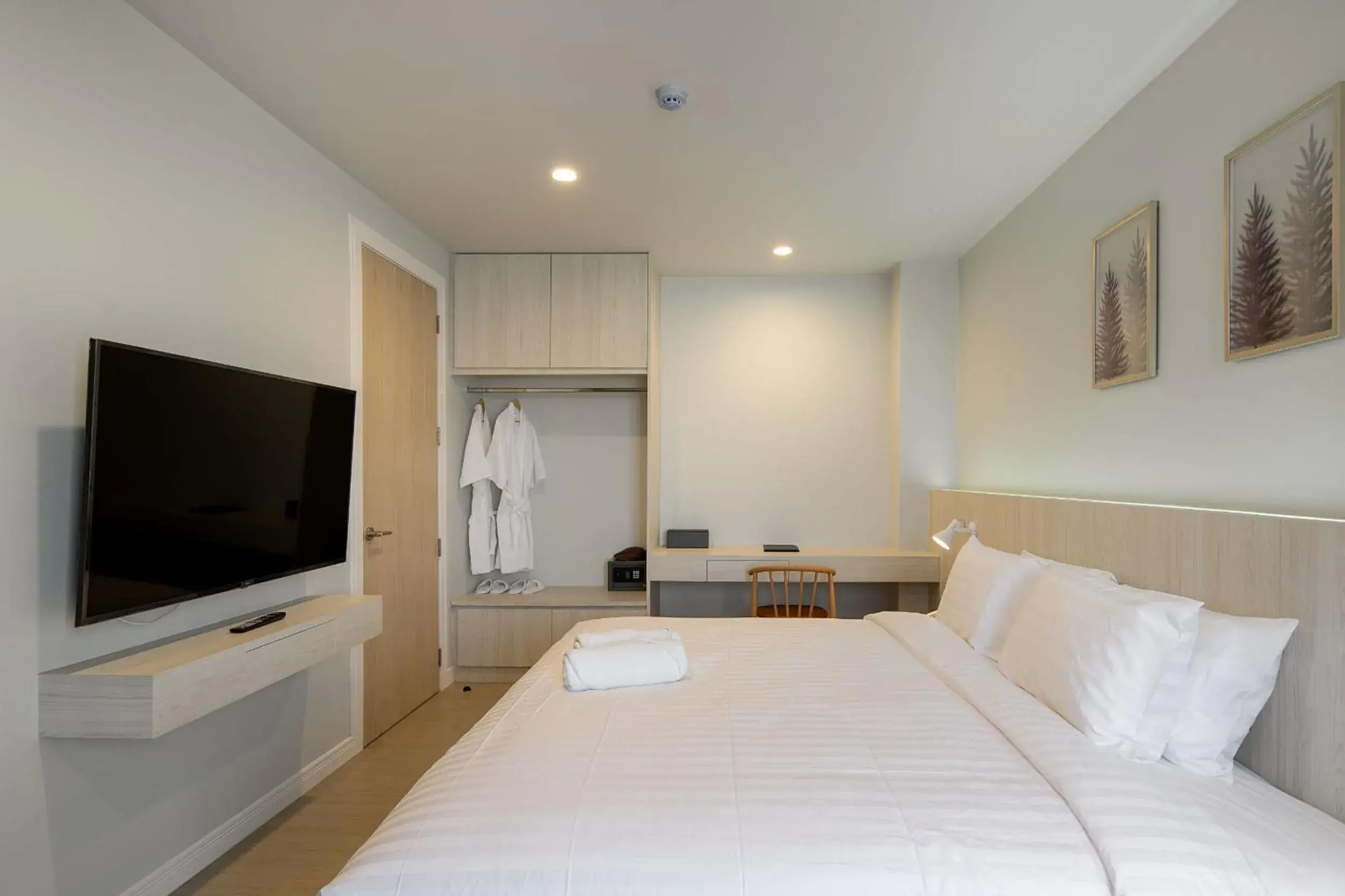 Bedroom, Bed in The Pride Hotel Phitsanulok Bedroom, Bed in The Pride Hotel Phitsanulok