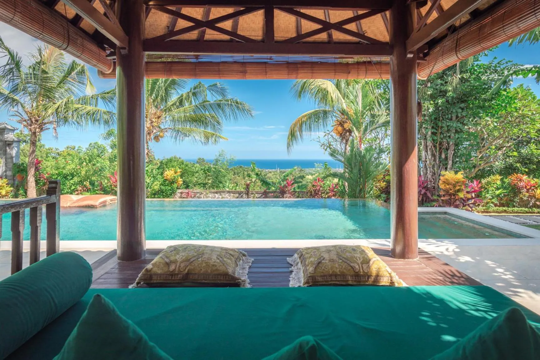 Swimming pool in Villa Mata Hari