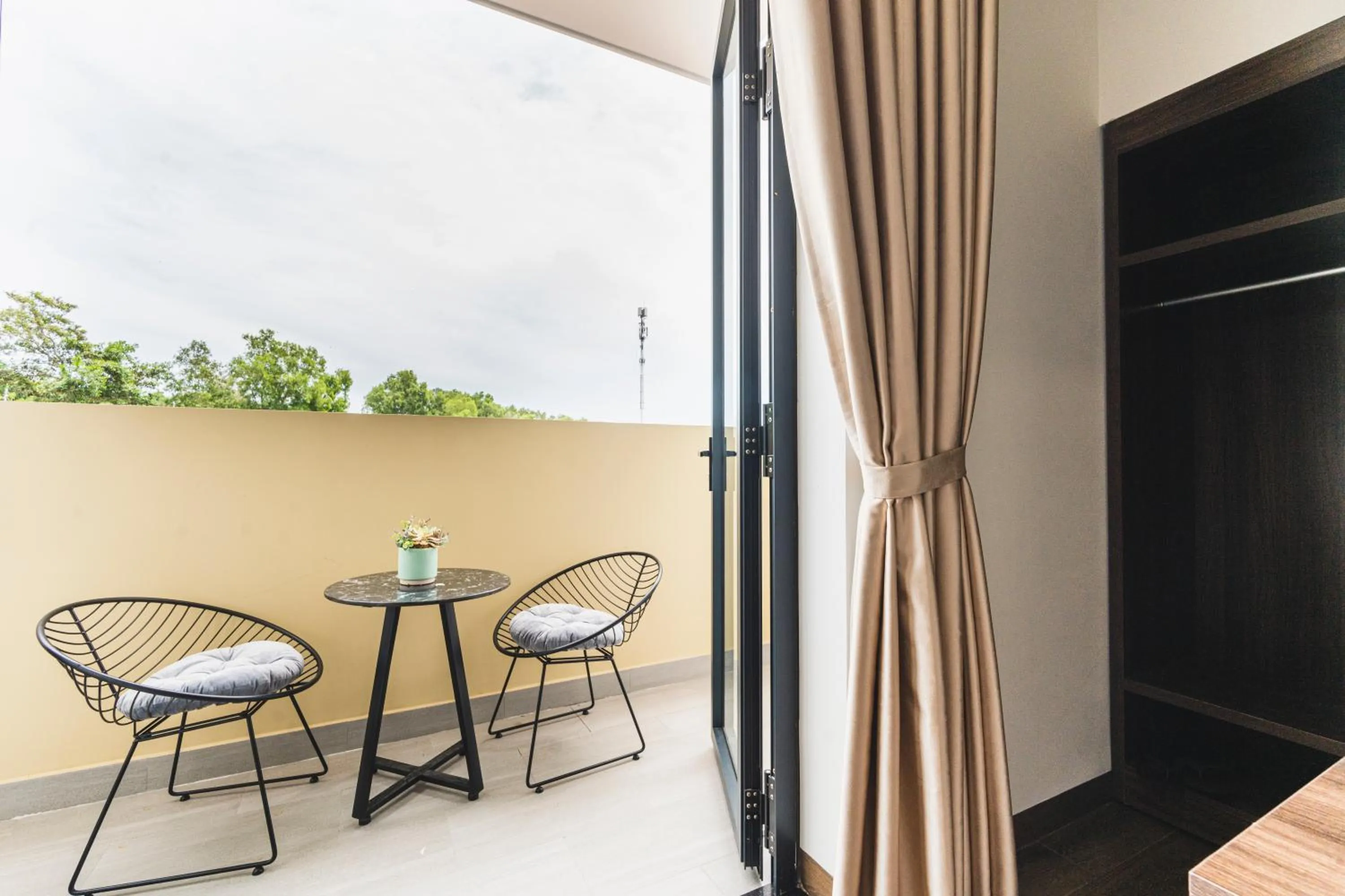 Balcony/Terrace in City Center Rosa Hotel