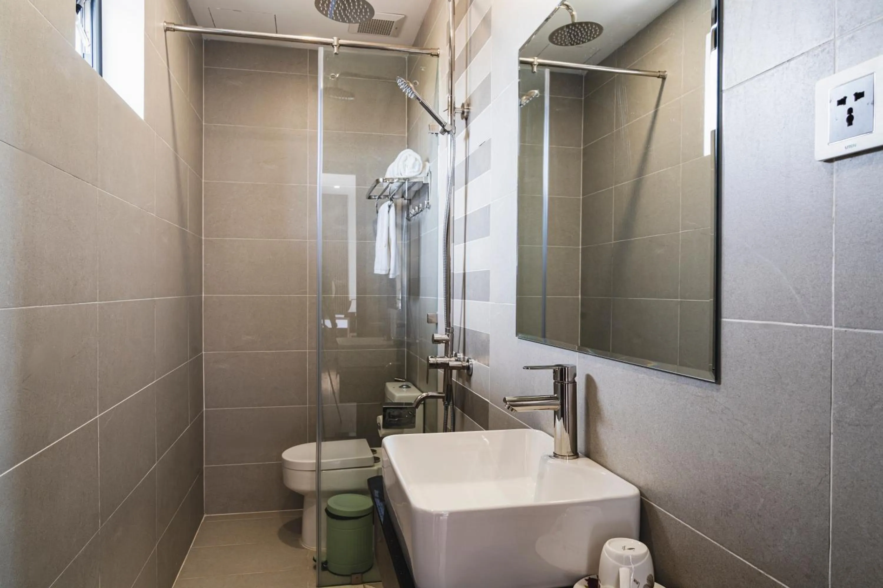 Bathroom in City Center Rosa Hotel