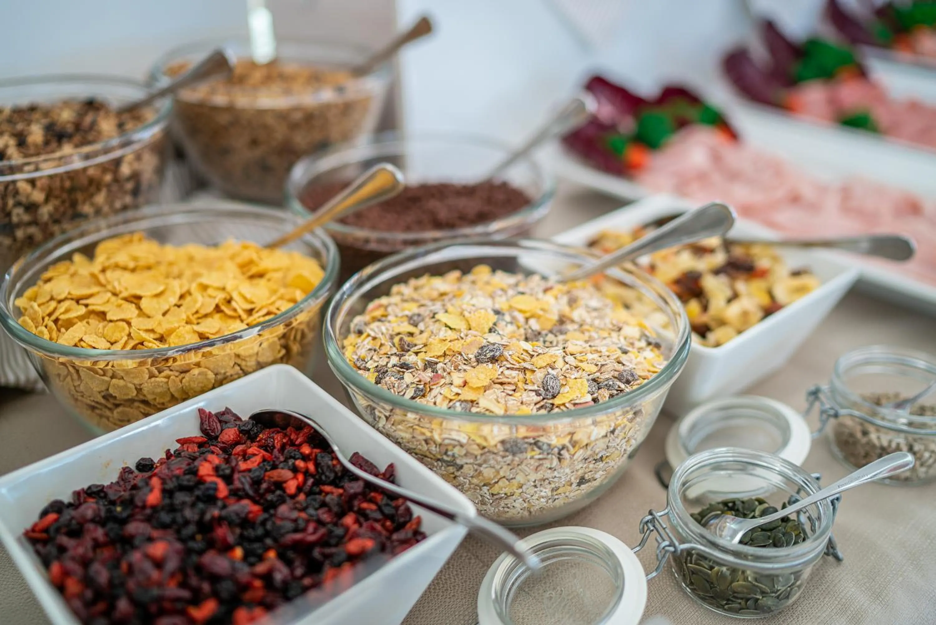 Buffet breakfast in Hotel Mediterraneo