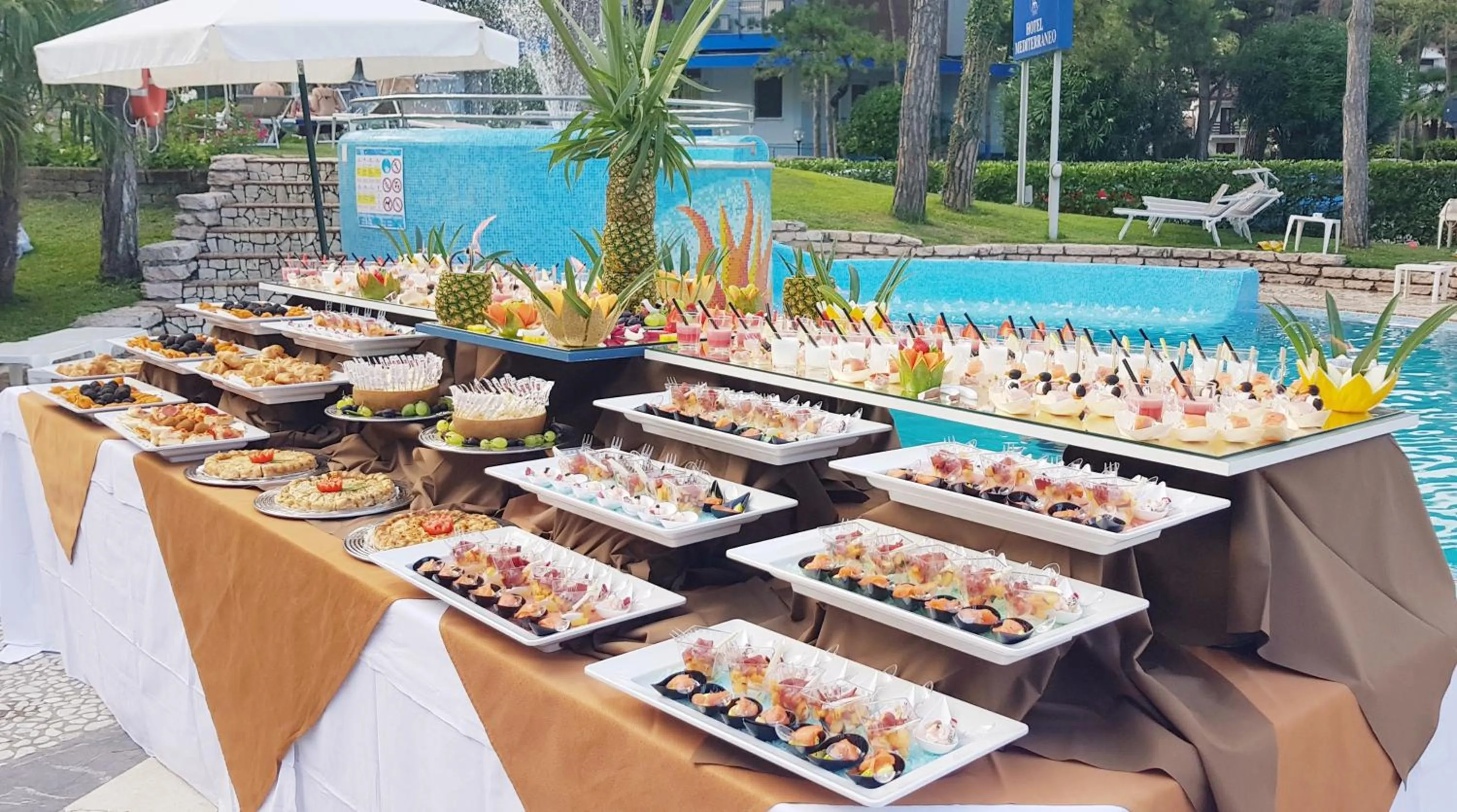 Food in Hotel Mediterraneo