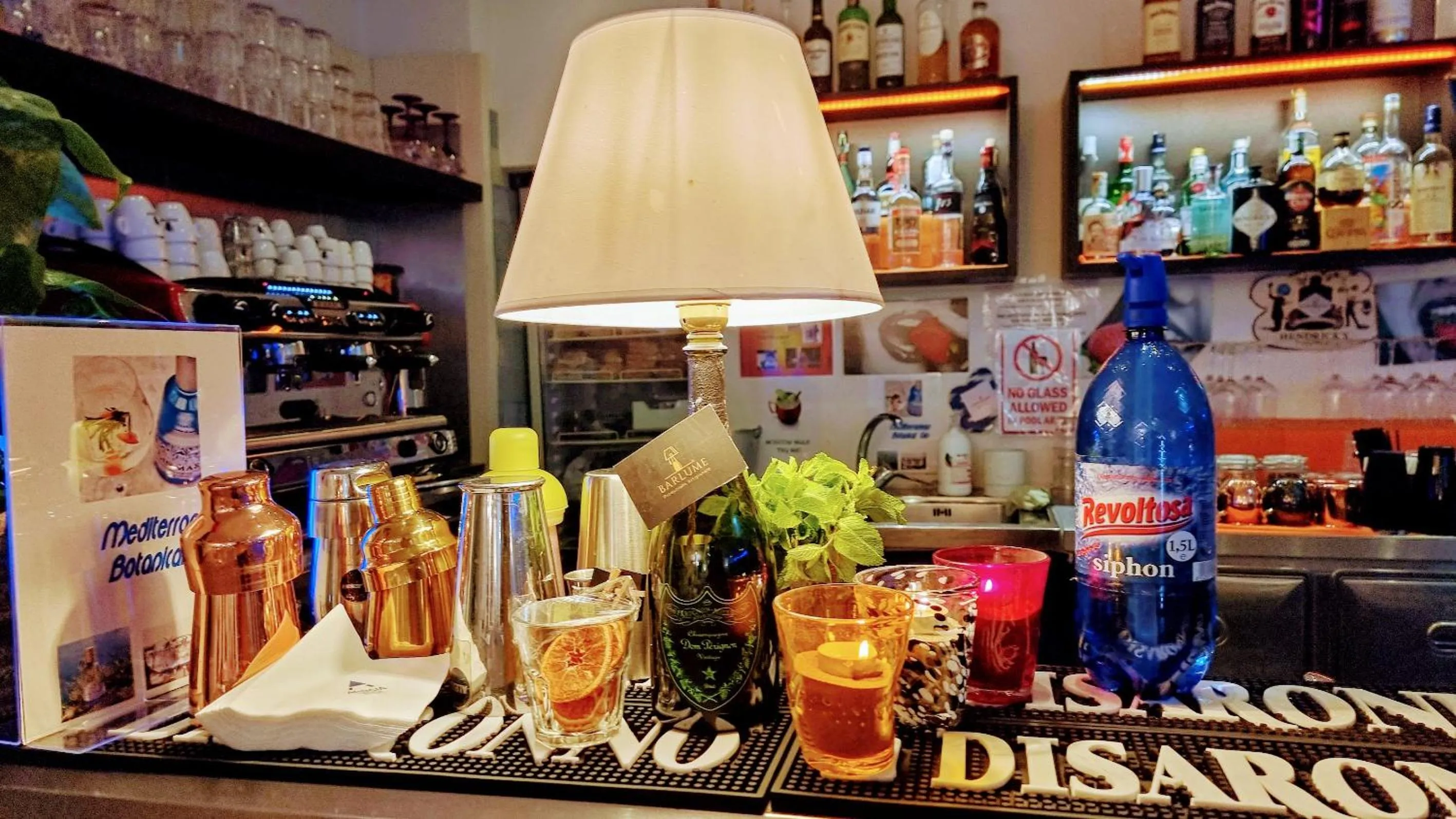 Lounge or bar in Hotel Mediterraneo