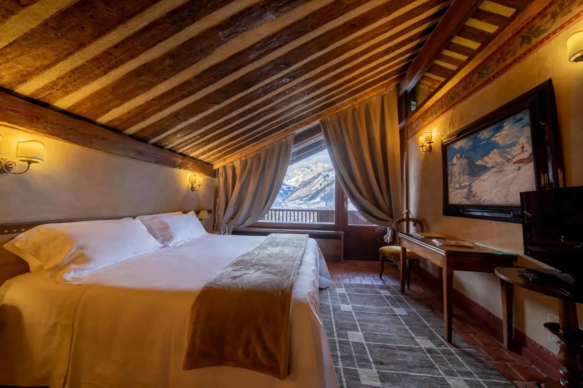 Deluxe Suite in Relais Mont Blanc Hotel & Spa Deluxe Suite in Relais Mont Blanc Hotel & Spa