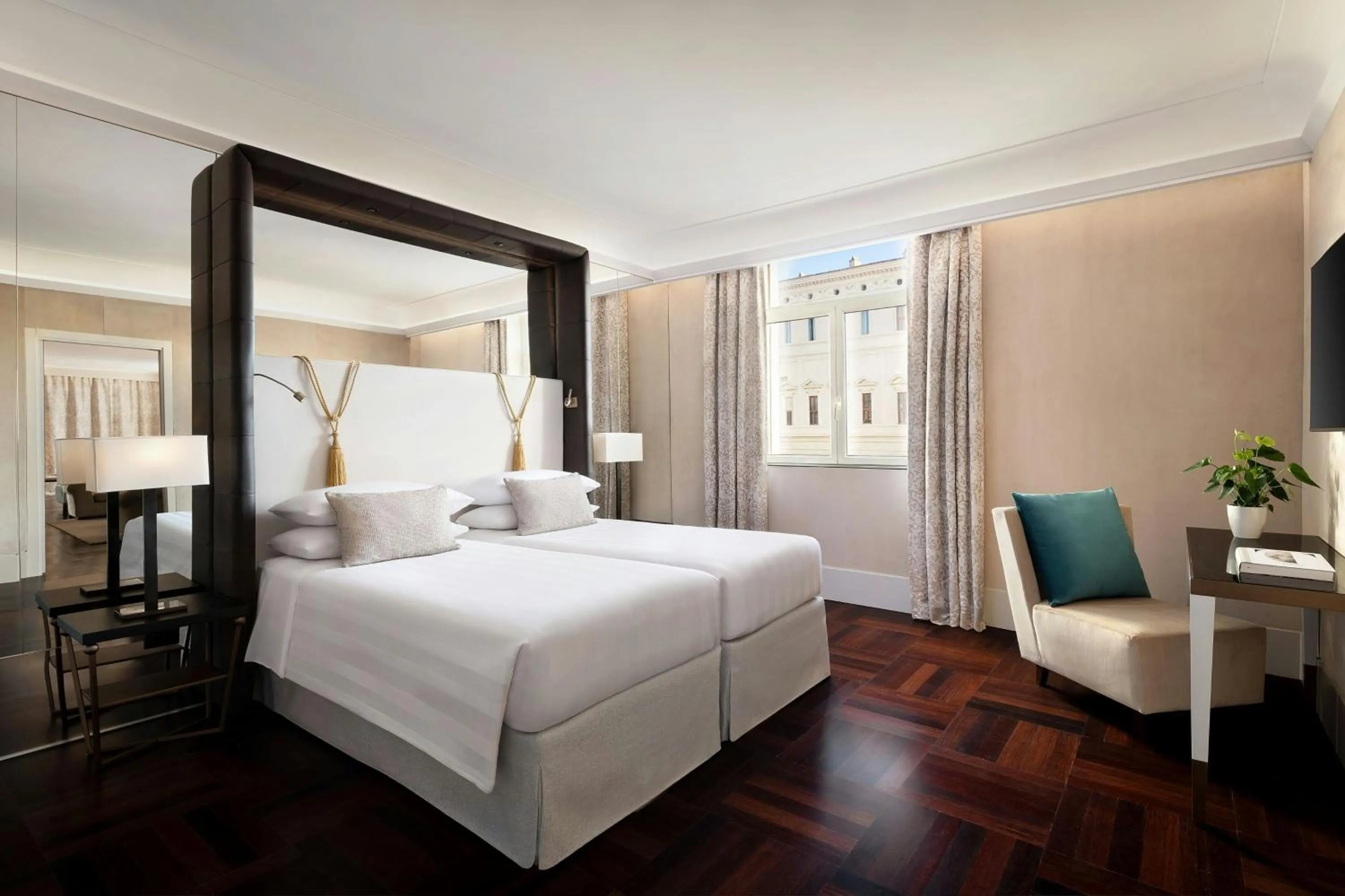 Lounge or bar, Bed in Sina Bernini Bristol, Autograph Collection