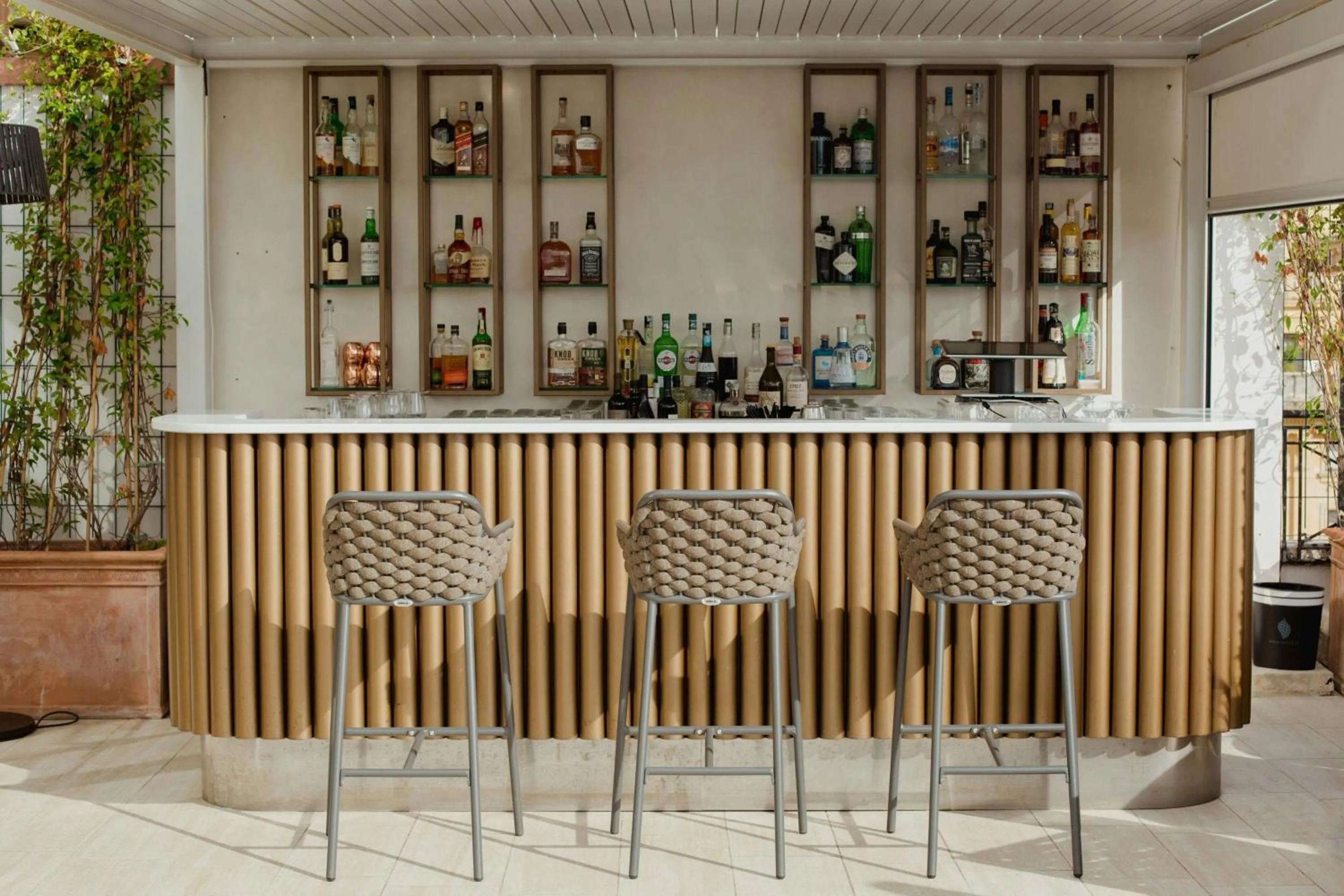 Lounge or bar in Sina Bernini Bristol, Autograph Collection