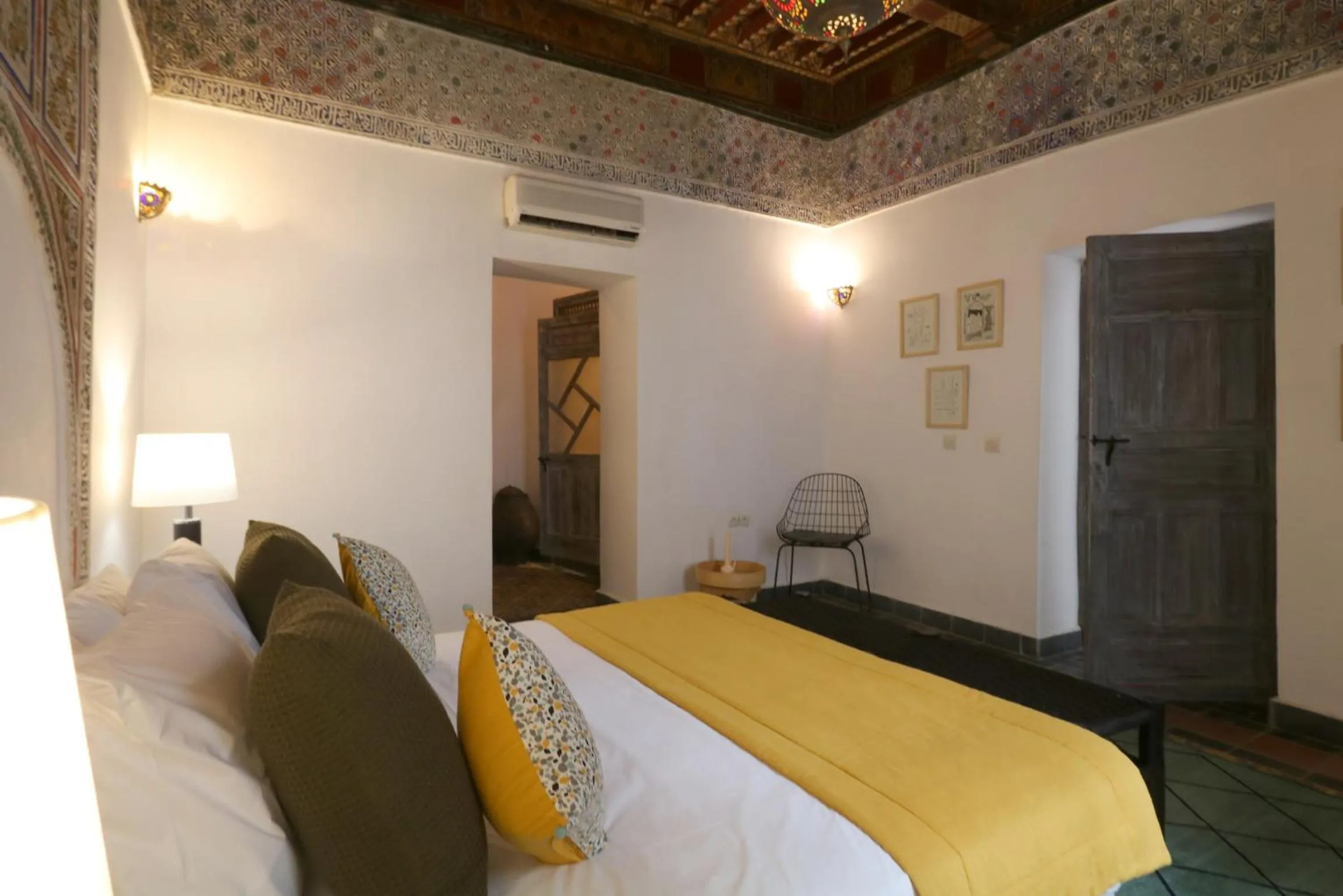 Bed in Riad-Shakho-Marrakech