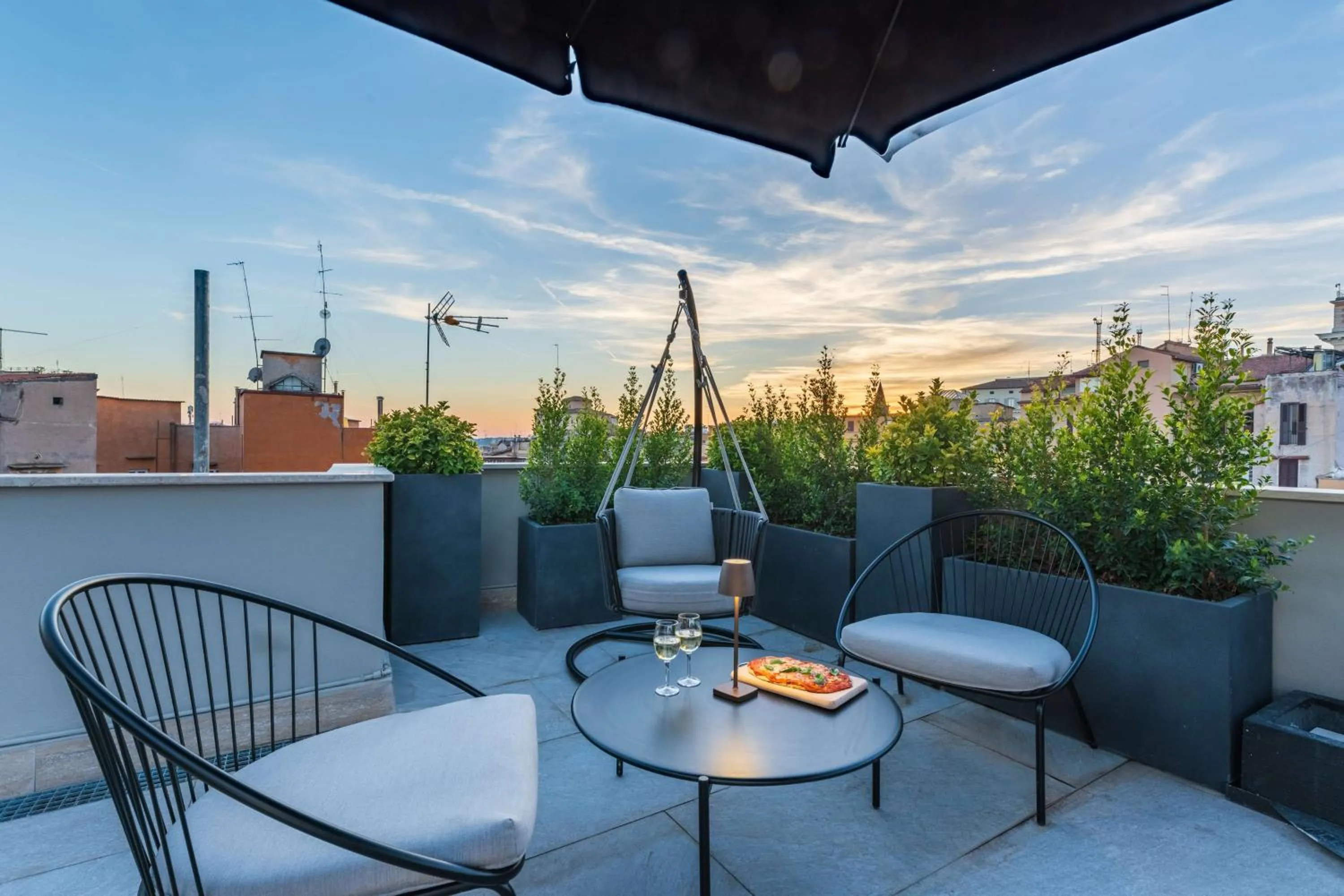 Food and drinks in Hotel Raffaello - Sure Hotel Collection by Best Western