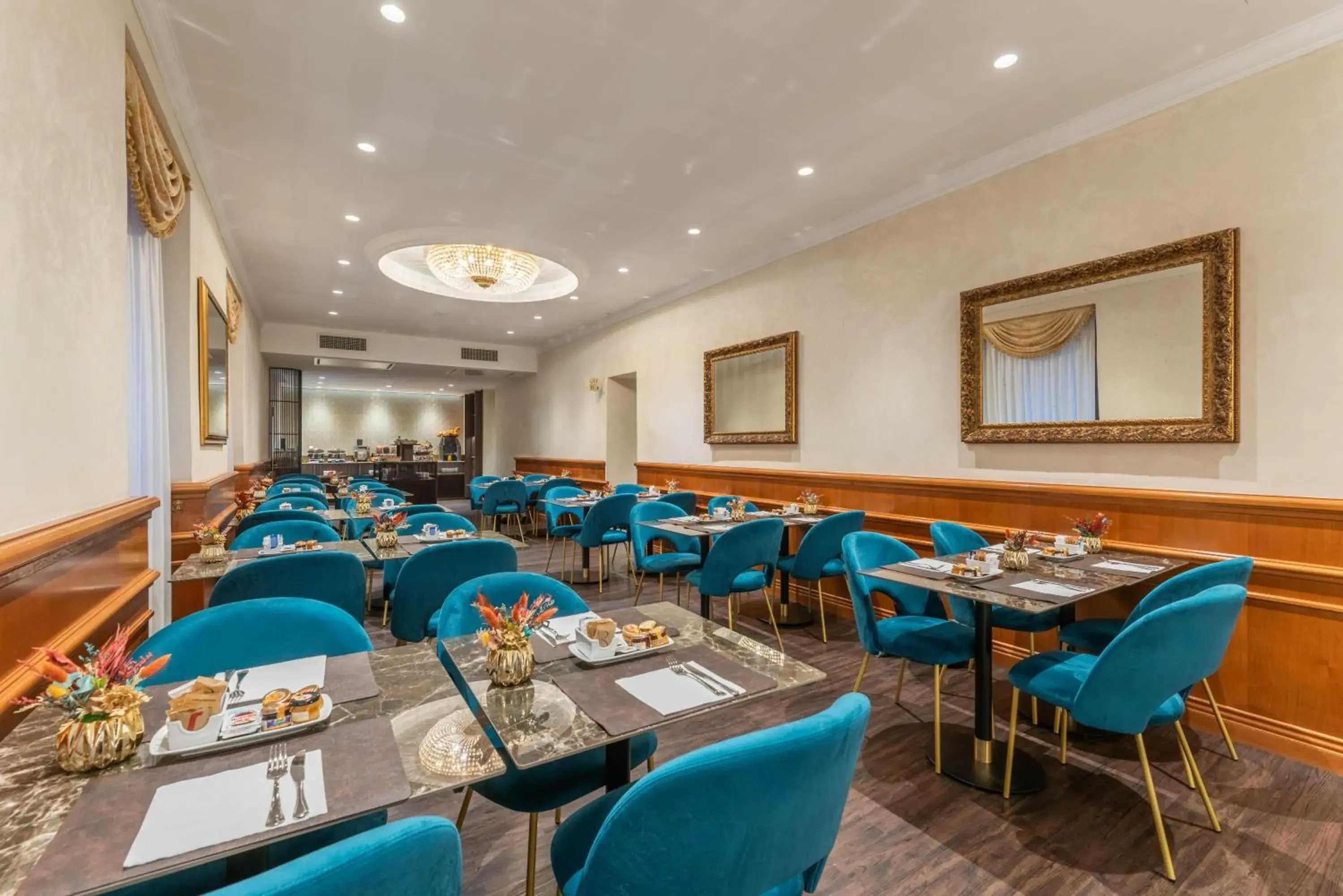 Restaurant/places to eat in Hotel Raffaello - Sure Hotel Collection by Best Western Restaurant/places to eat in Hotel Raffaello - Sure Hotel Collection by Best Western
