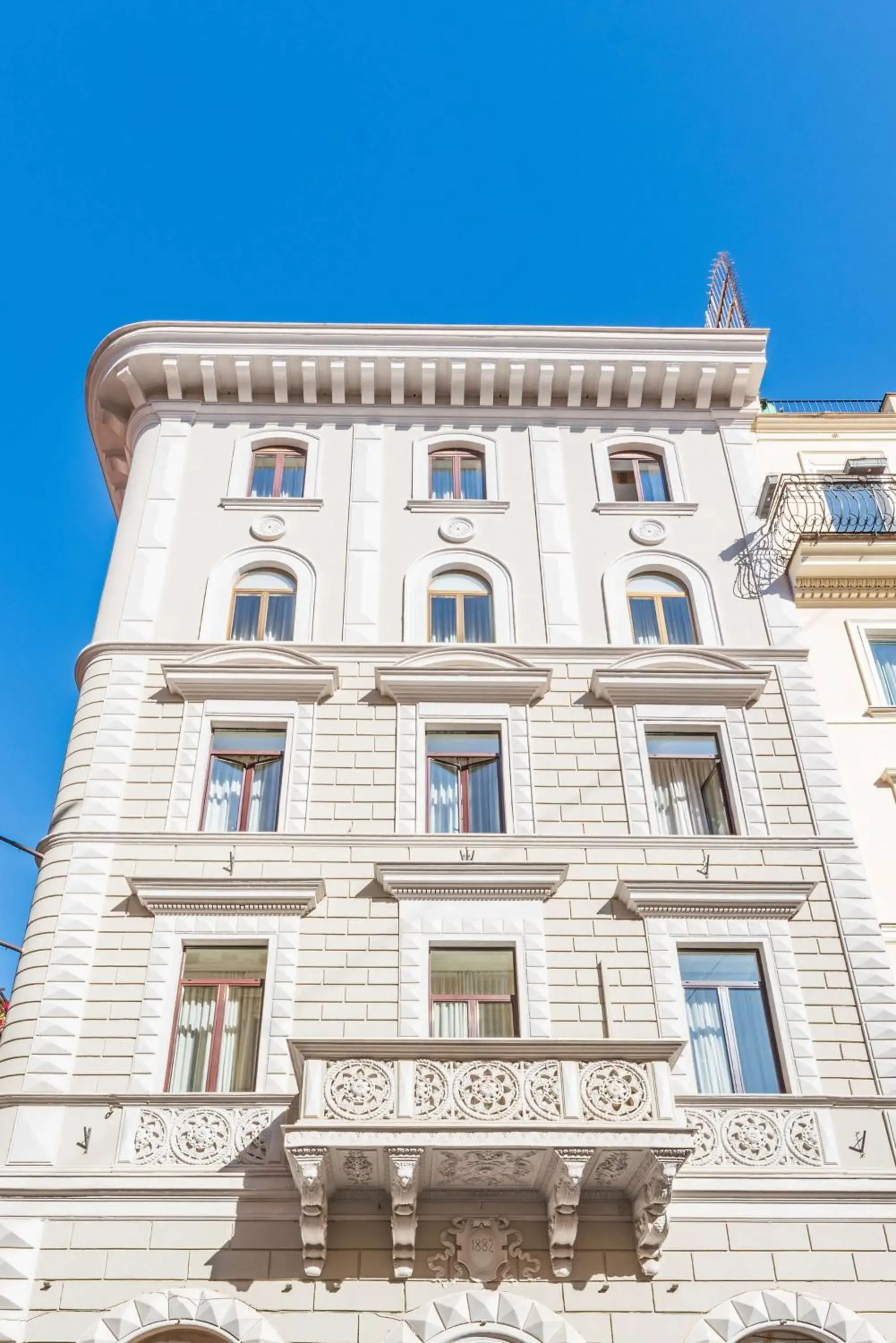 Property building in Hotel Raffaello - Sure Hotel Collection by Best Western Property building in Hotel Raffaello - Sure Hotel Collection by Best Western