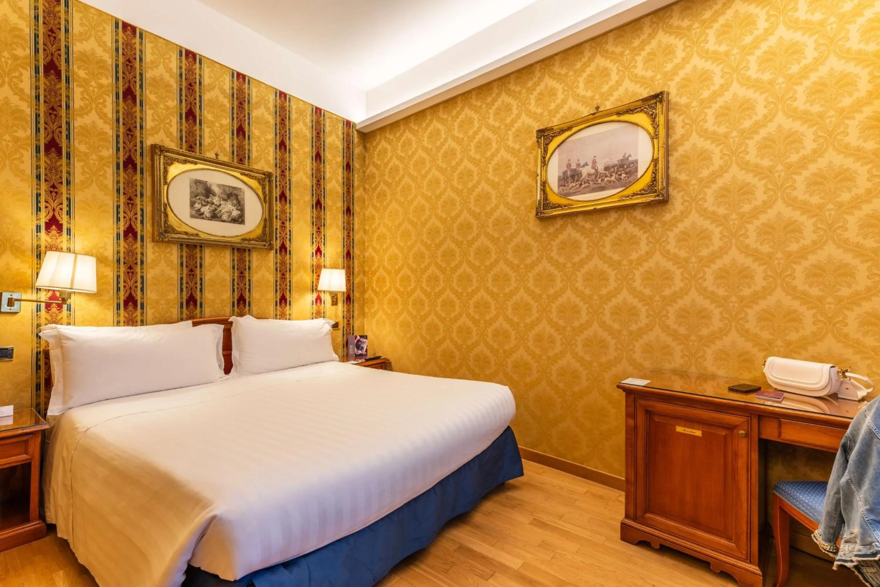 Bedroom, Bed in Hotel Raffaello - Sure Hotel Collection by Best Western