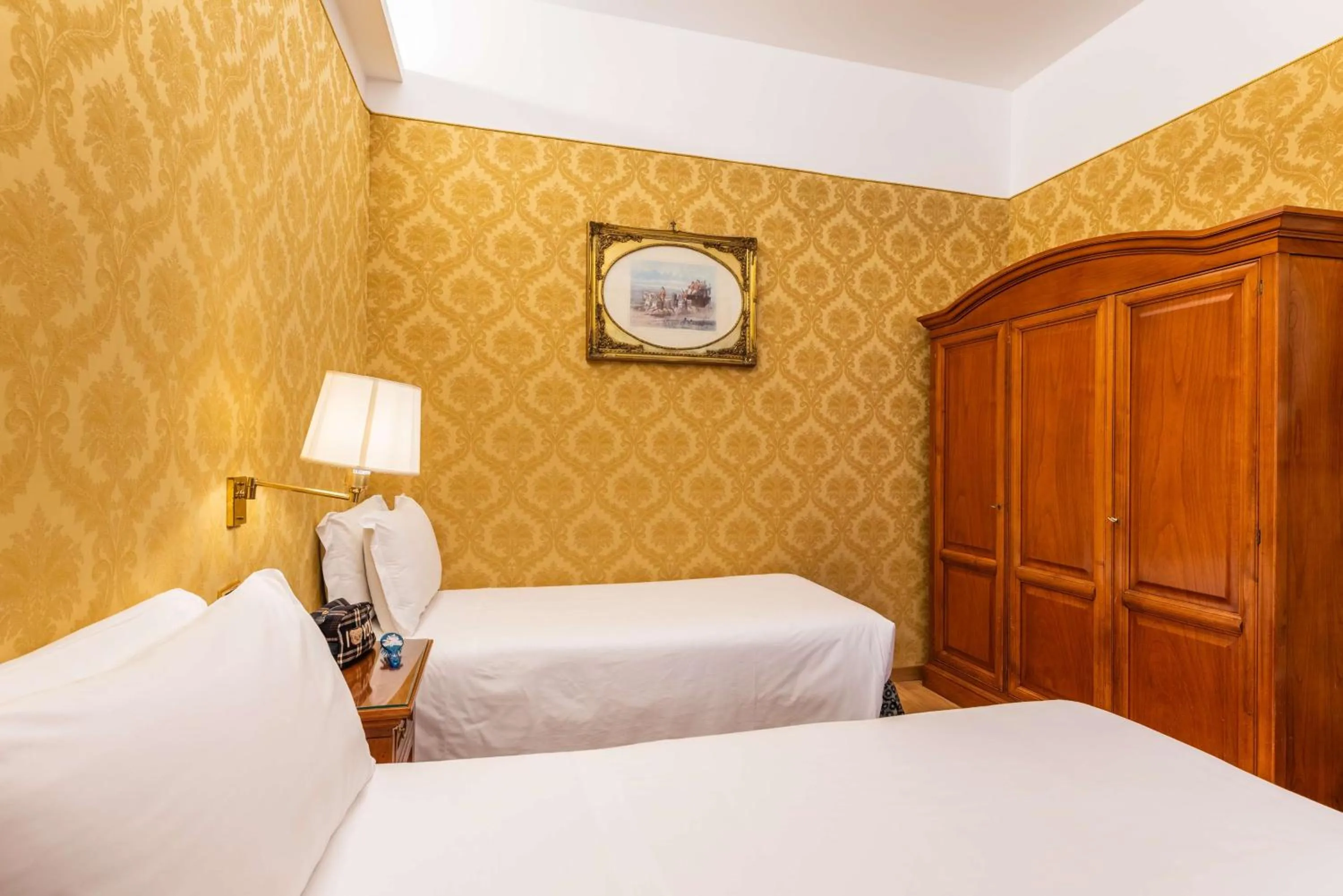 Bedroom, Bed in Hotel Raffaello - Sure Hotel Collection by Best Western
