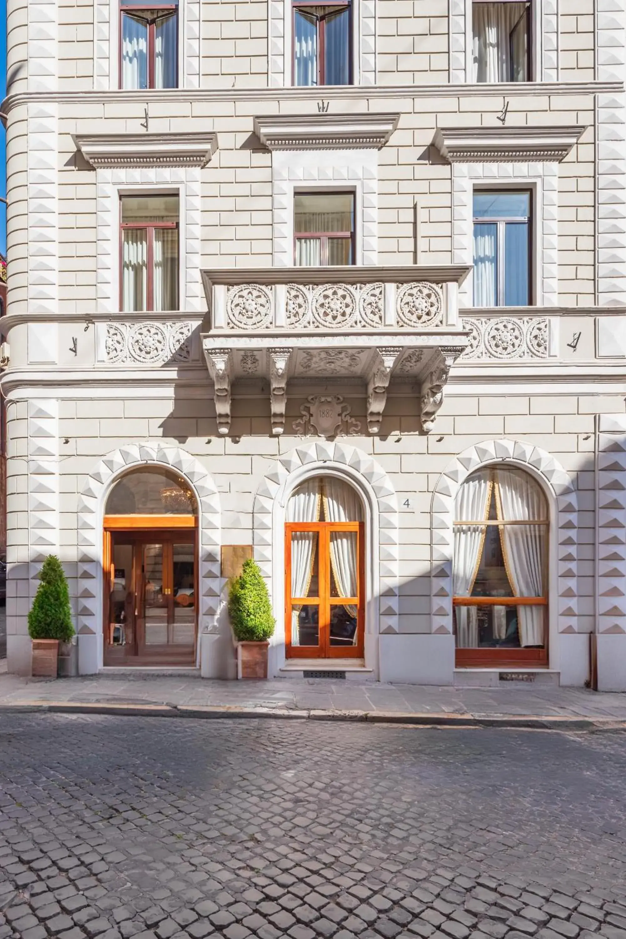 Property building in Hotel Raffaello - Sure Hotel Collection by Best Western Property building in Hotel Raffaello - Sure Hotel Collection by Best Western