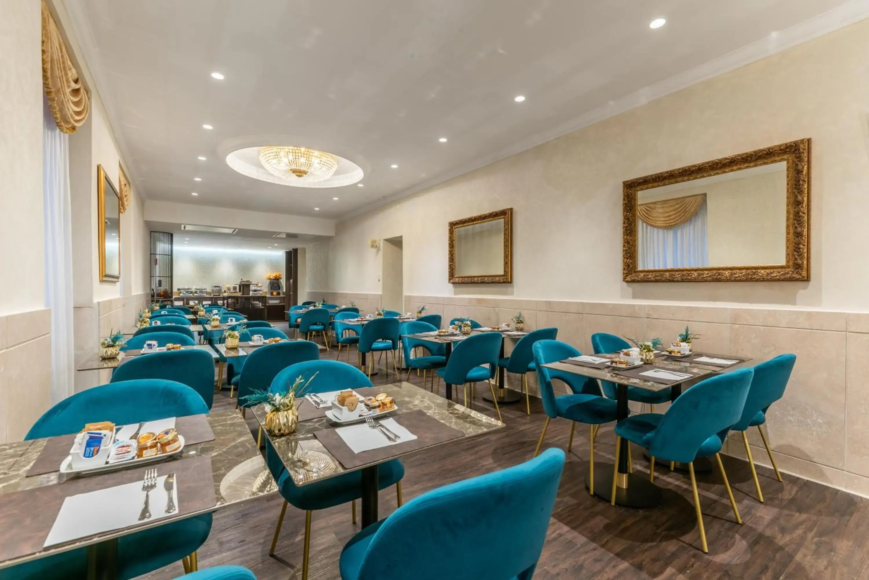 Restaurant/places to eat in Hotel Raffaello - Sure Hotel Collection by Best Western Restaurant/places to eat in Hotel Raffaello - Sure Hotel Collection by Best Western