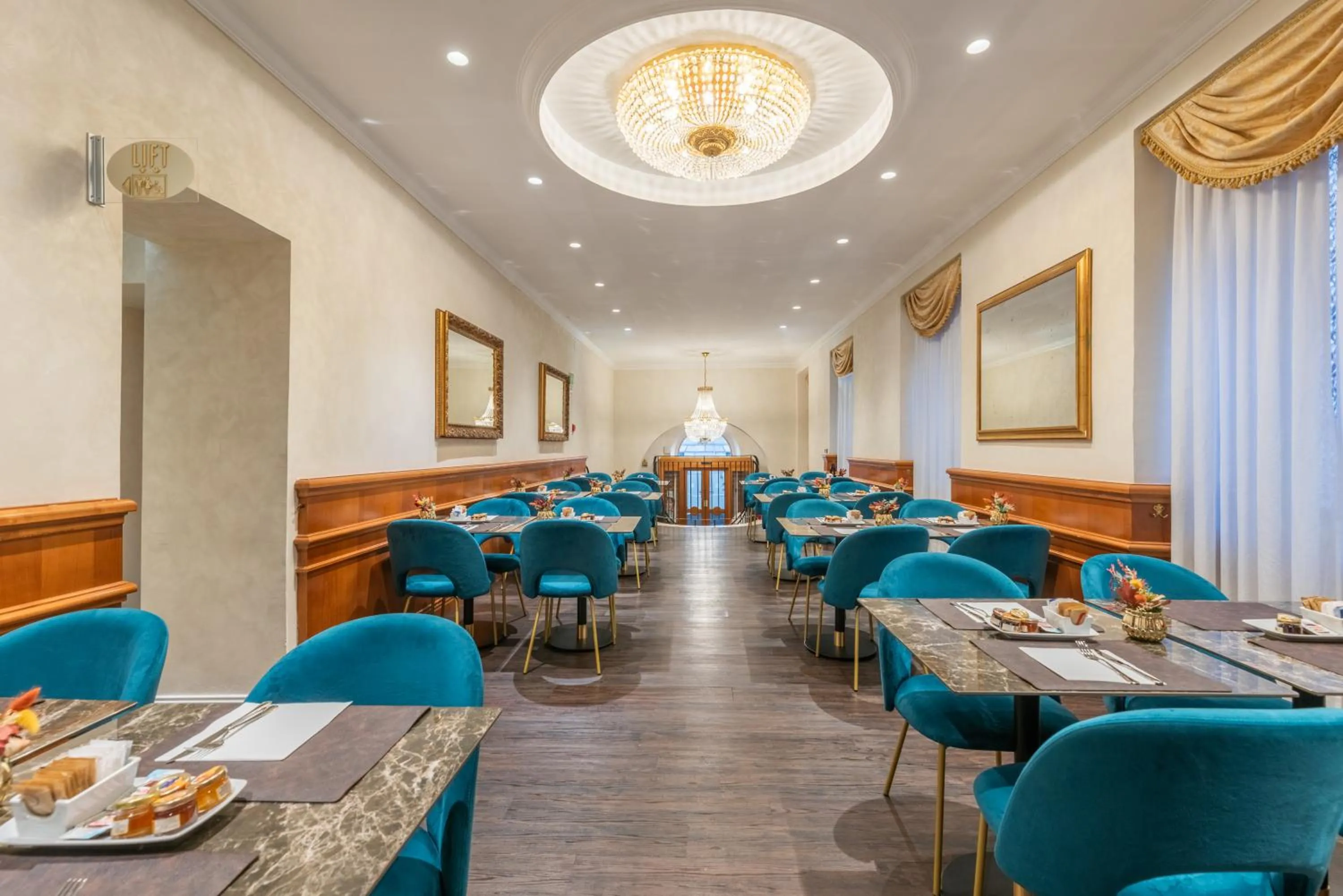 Breakfast in Hotel Raffaello - Sure Hotel Collection by Best Western