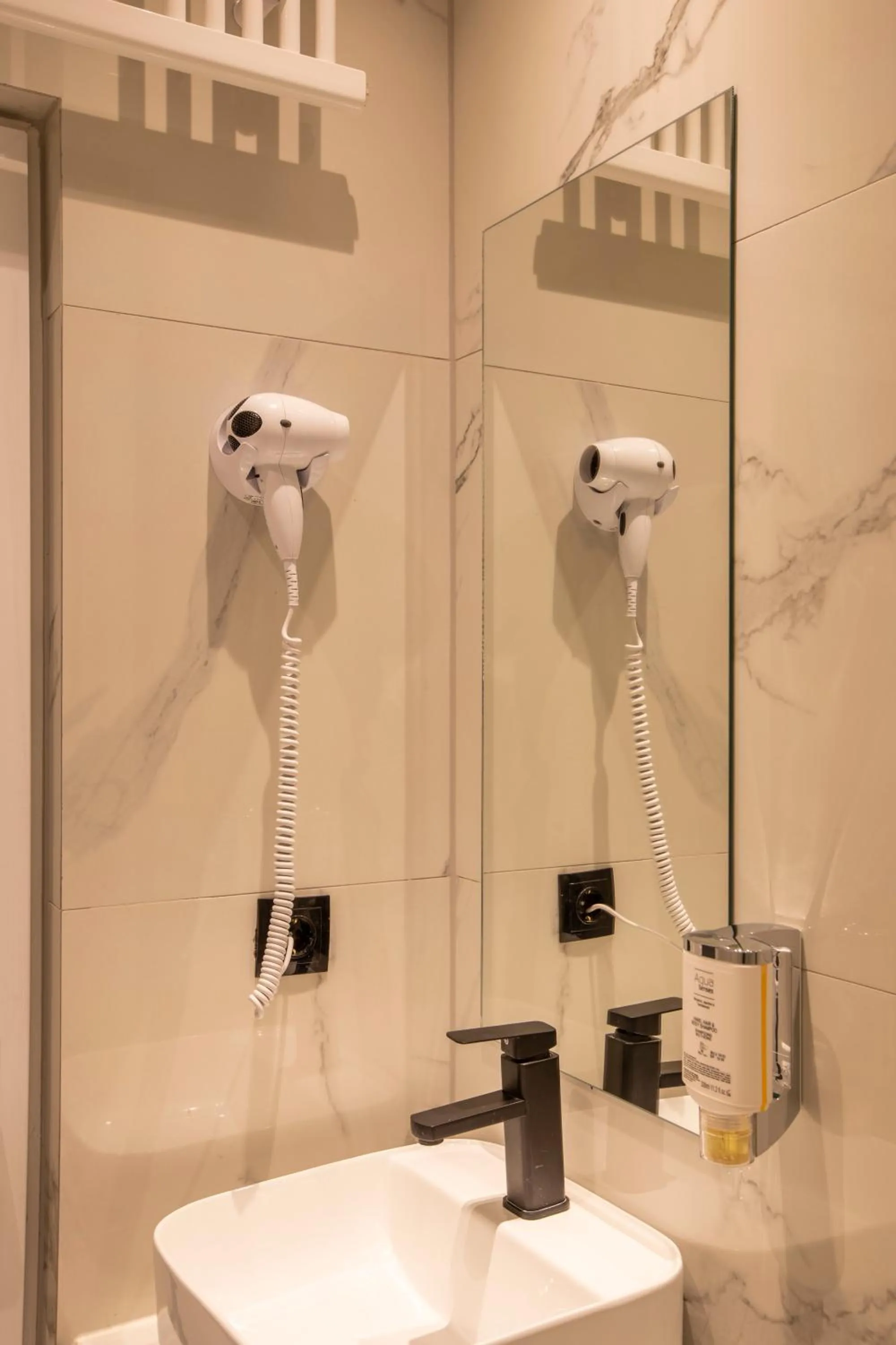 Bathroom in Plaza Boutique Hotel