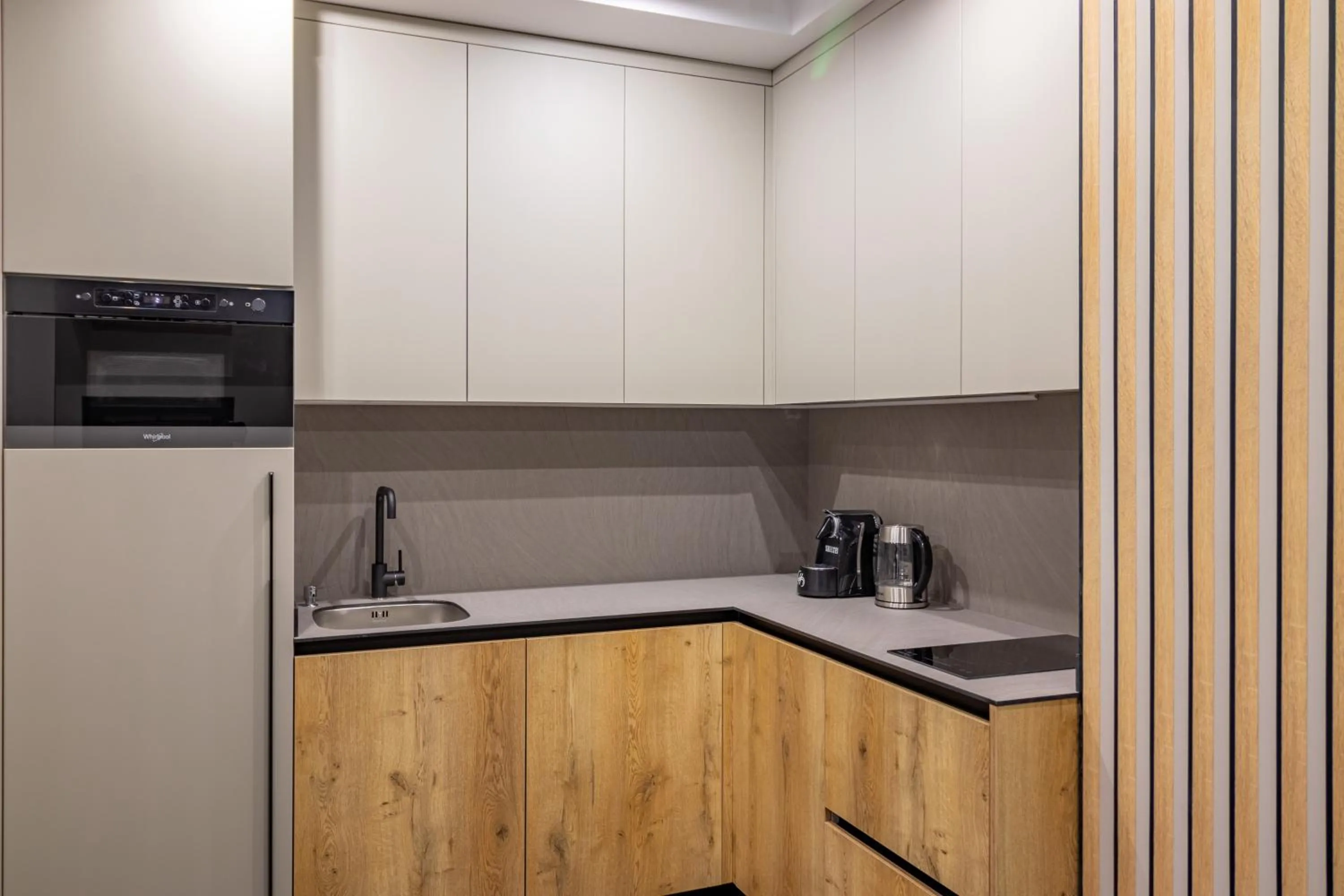 Coffee/tea facilities in Shelter Apart Hotel