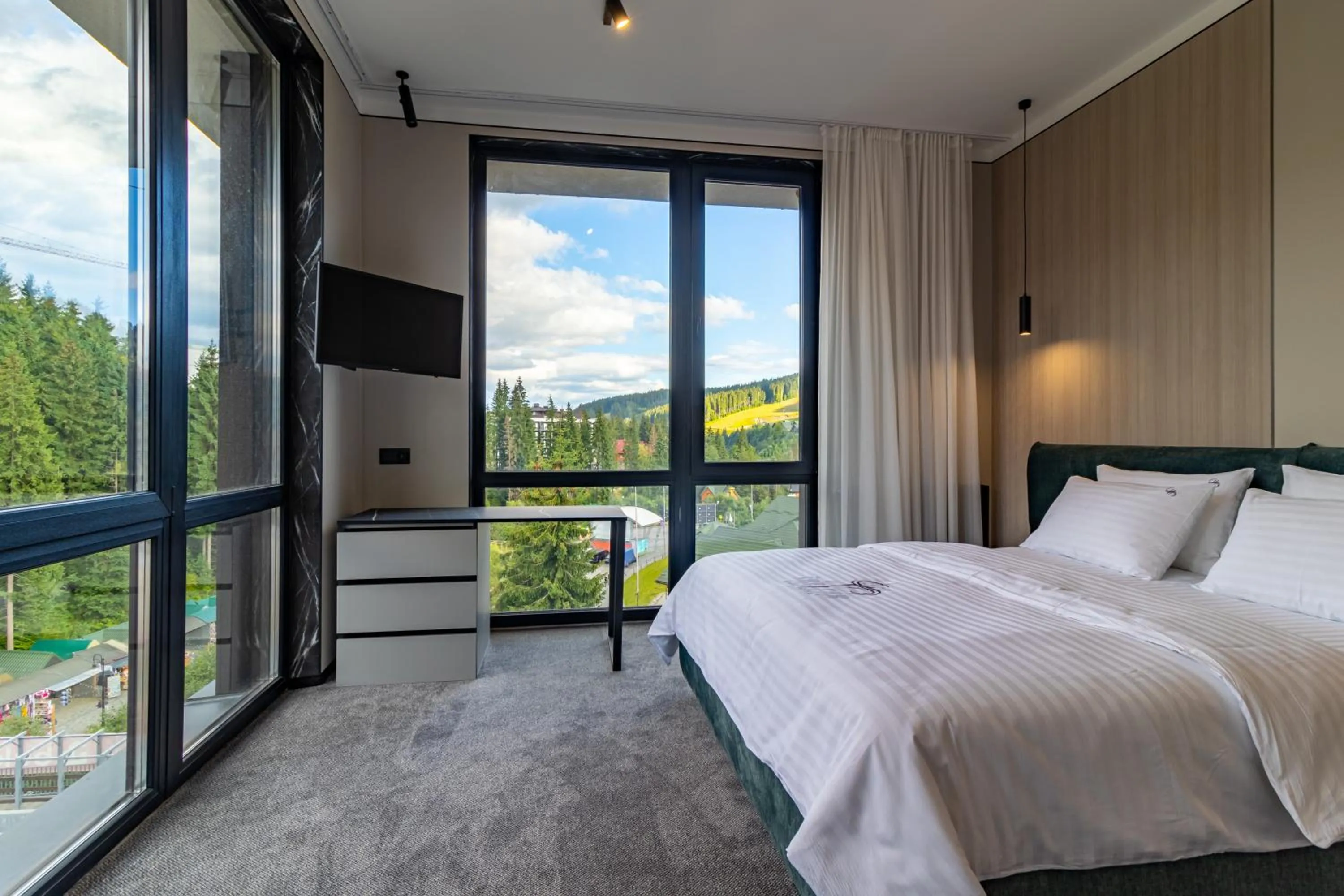 View (from property/room), Bed in Shelter Apart Hotel