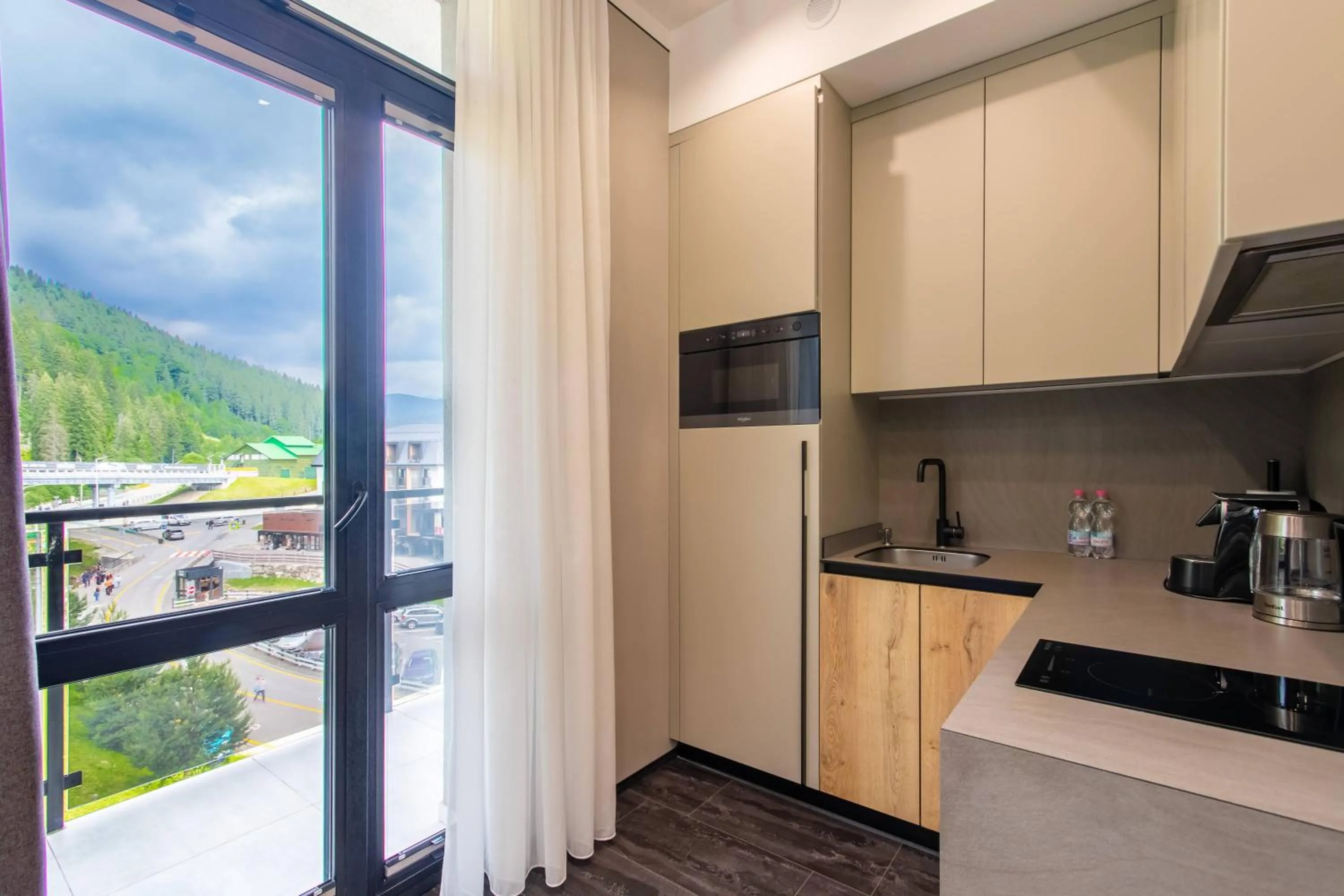 Coffee/tea facilities in Shelter Apart Hotel