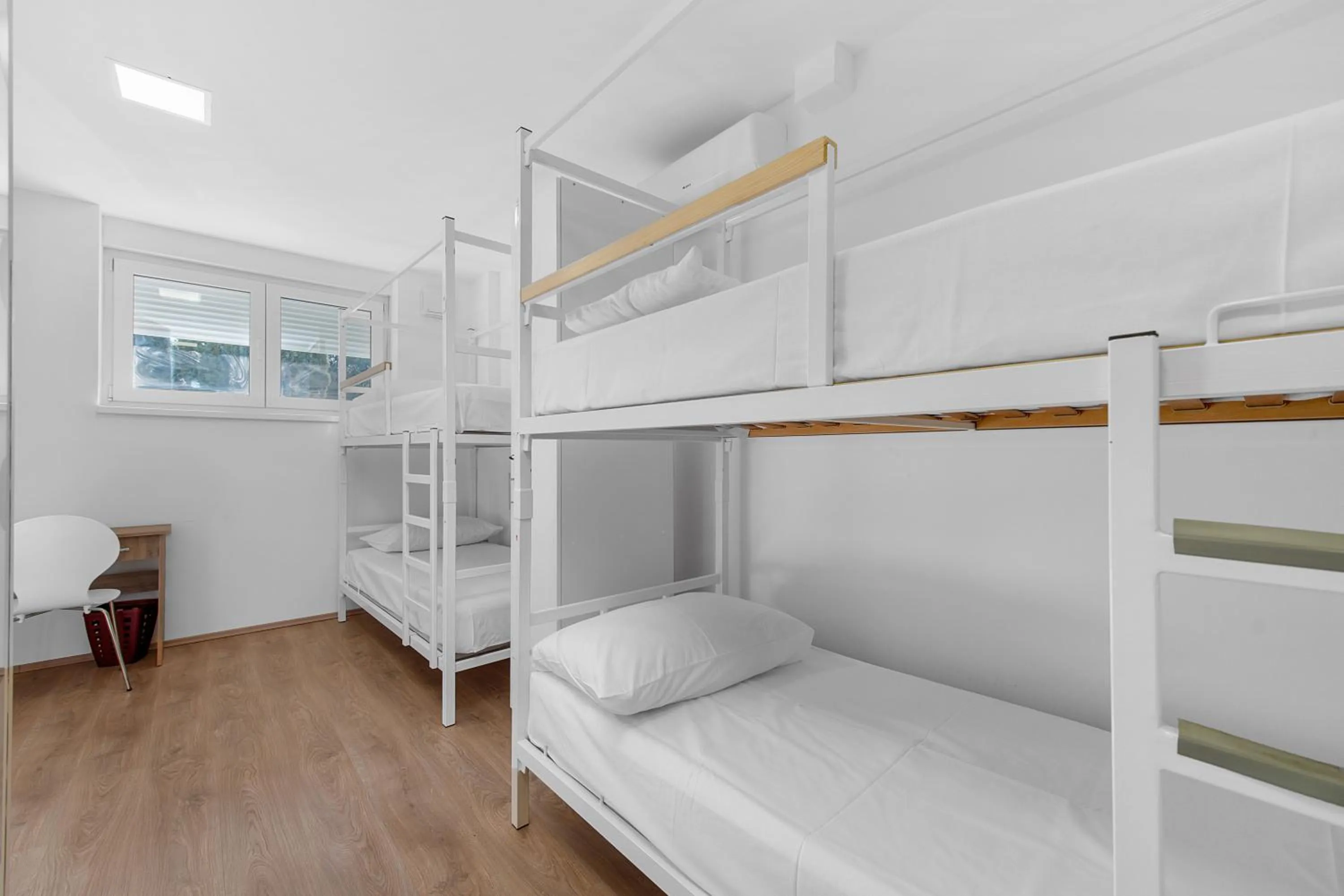 bunk bed, Bed in Hostel Elli