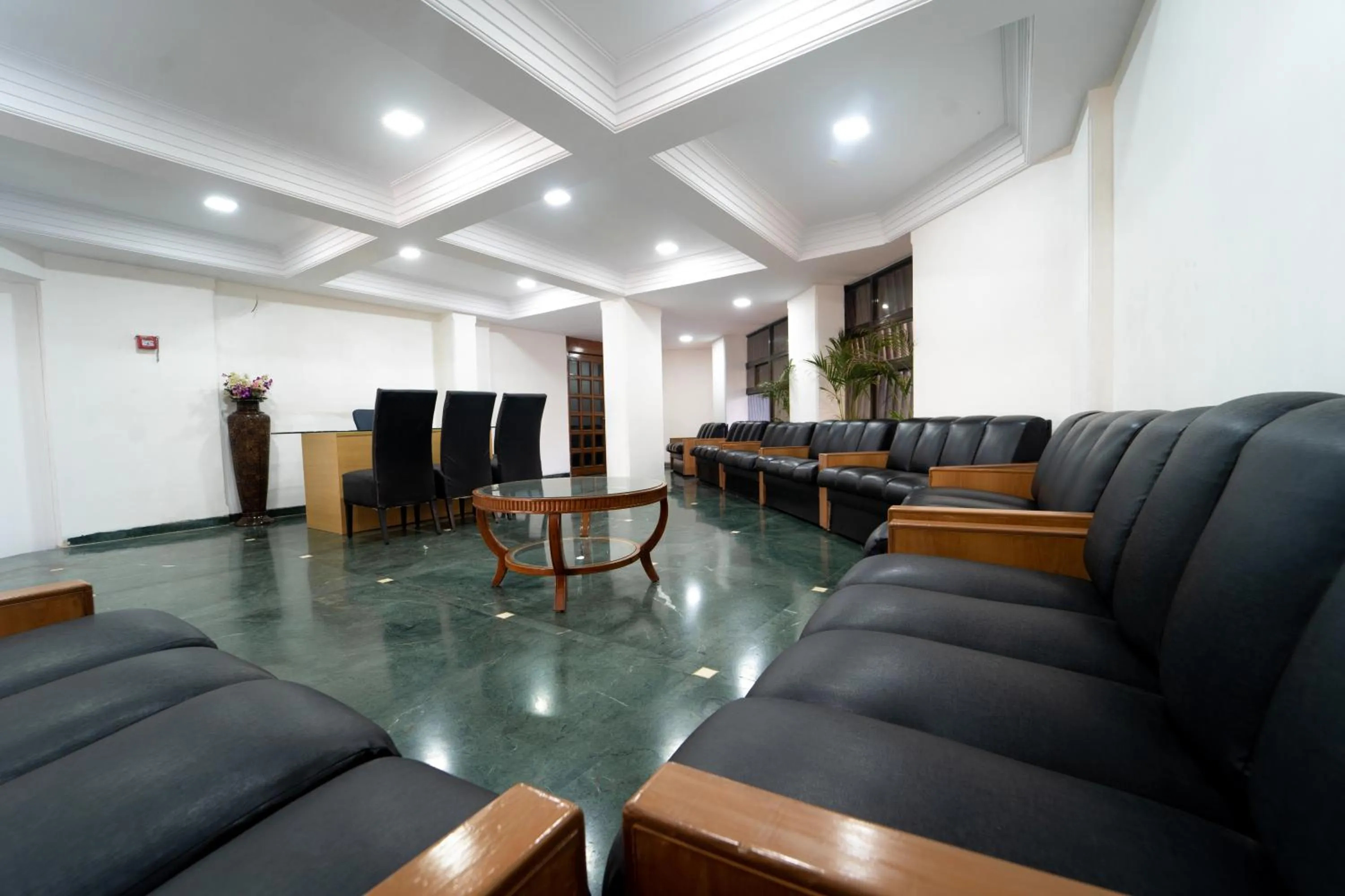 Lobby or reception in Hotel Kewal