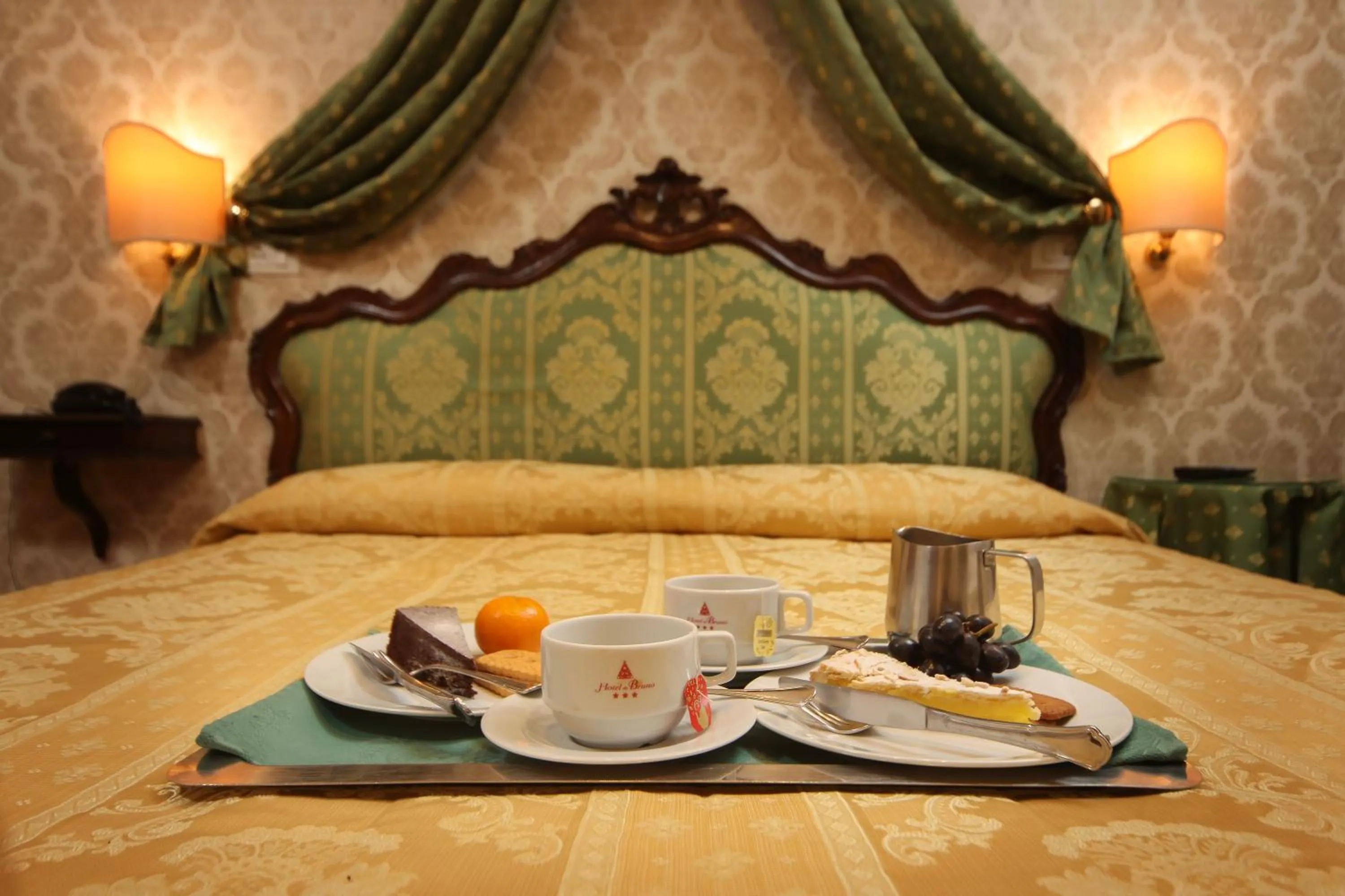 Bedroom, Bed in Hotel Da Bruno